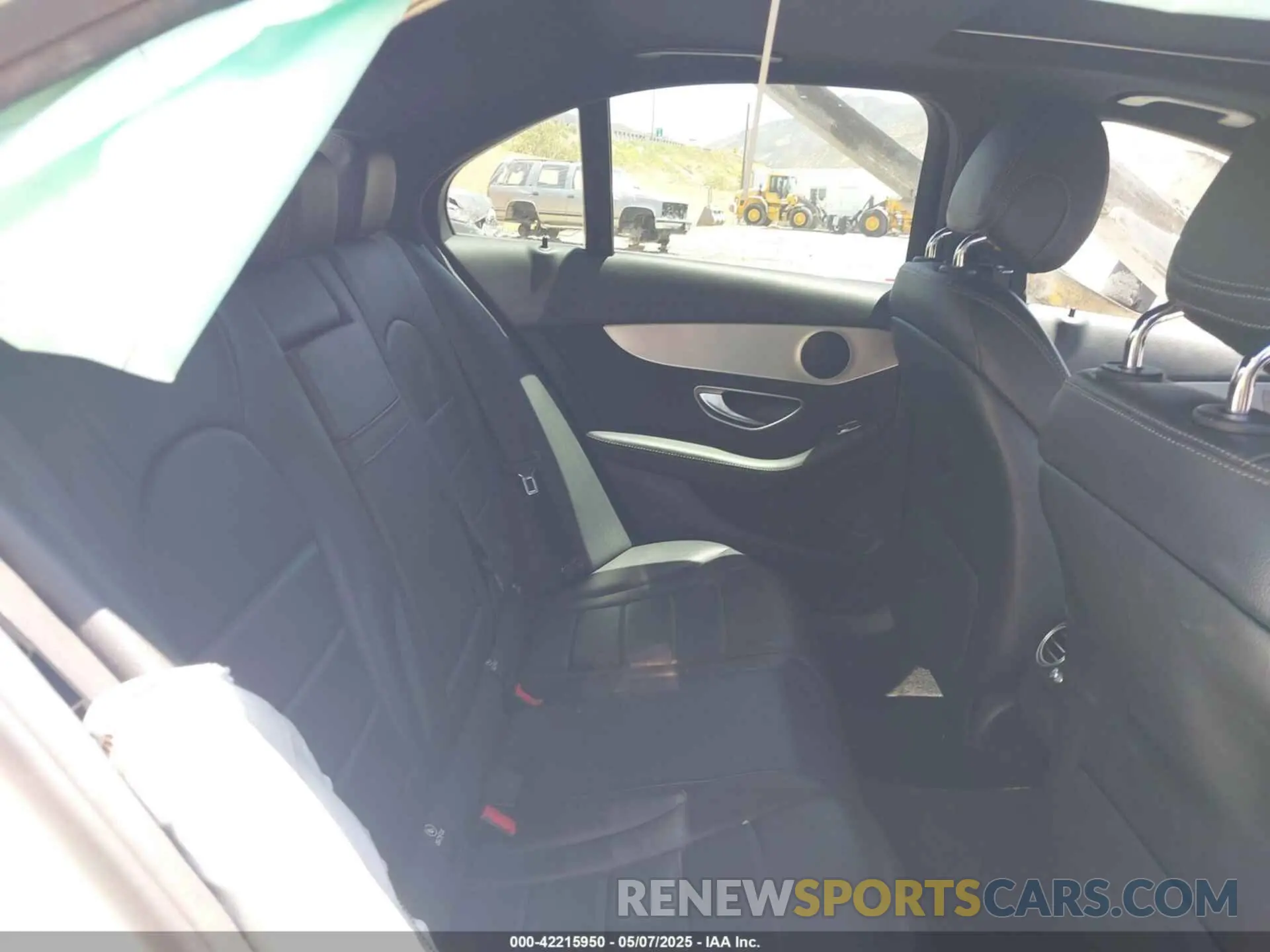8 fotografías del automóvil dañado 55SWF8DB4KU294346 MERCEDES-BENZ C 300 2019