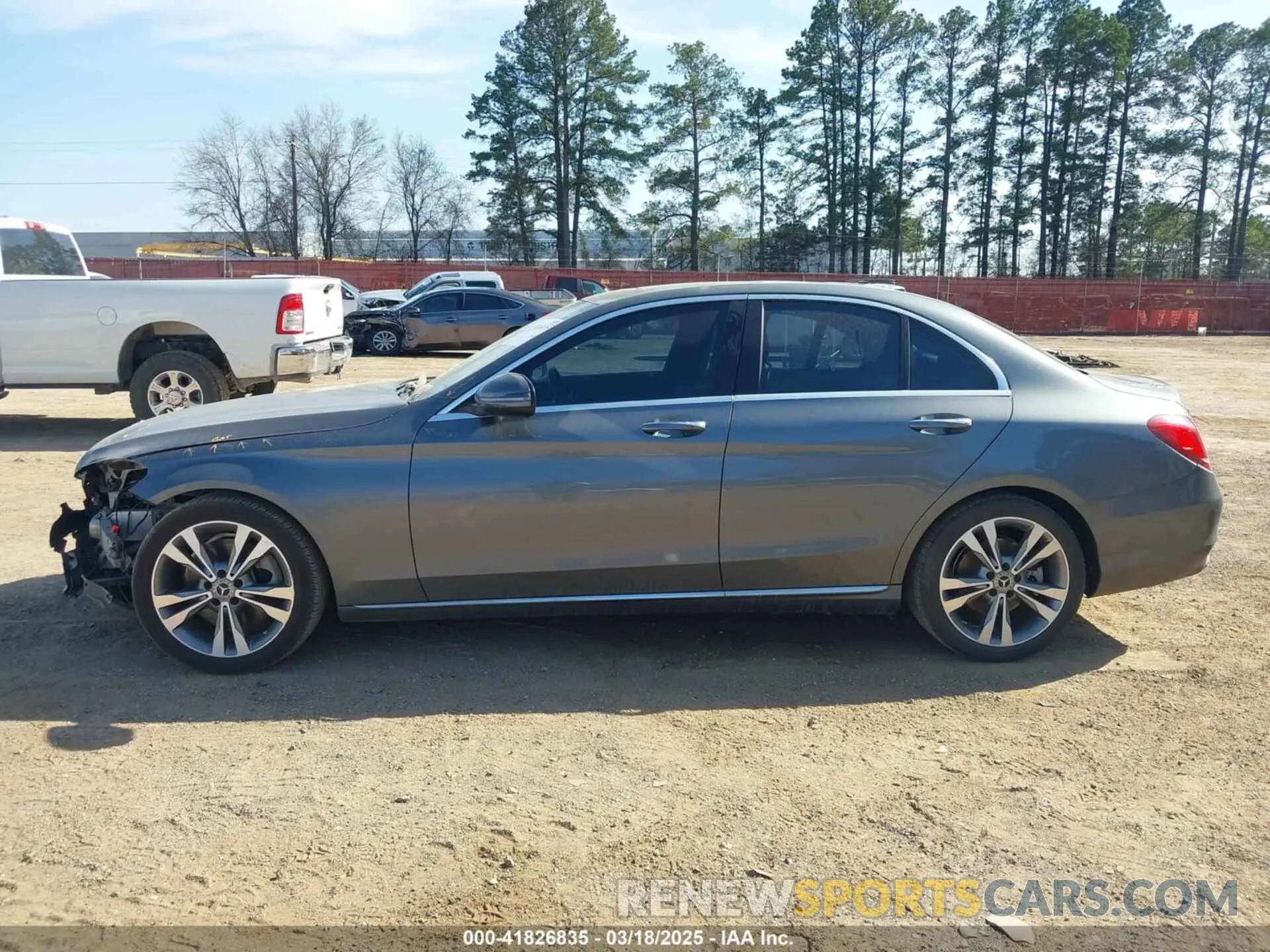 15 fotografías del automóvil dañado 55SWF8DB5KU293805 MERCEDES-BENZ C 300 2019