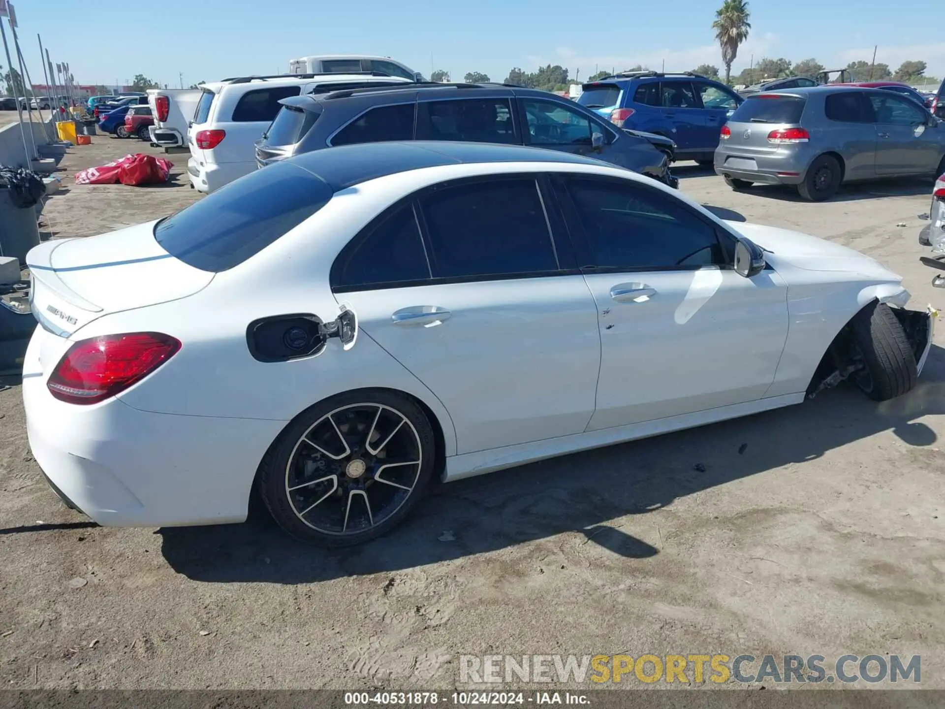 14 fotografías del automóvil dañado 55SWF8DB5KU297417 MERCEDES-BENZ C 300 2019