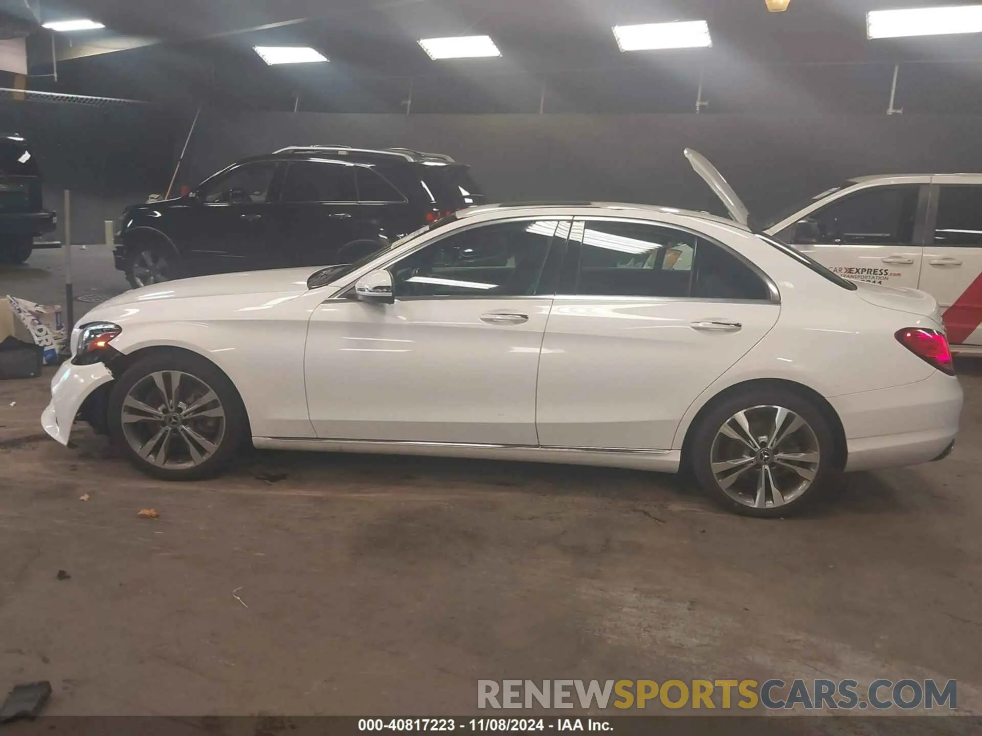 14 fotografías del automóvil dañado 55SWF8DB5KU301319 MERCEDES-BENZ C 300 2019