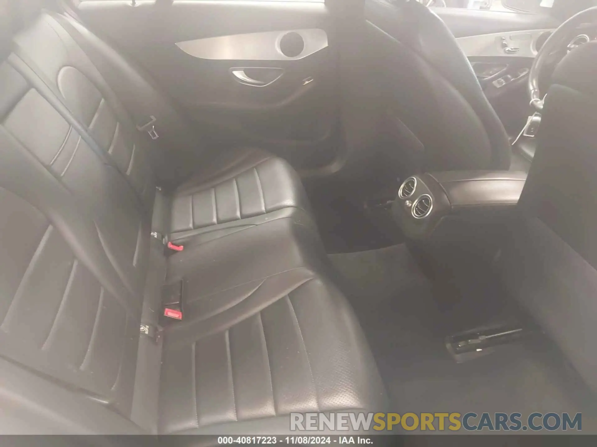 8 fotografías del automóvil dañado 55SWF8DB5KU301319 MERCEDES-BENZ C 300 2019