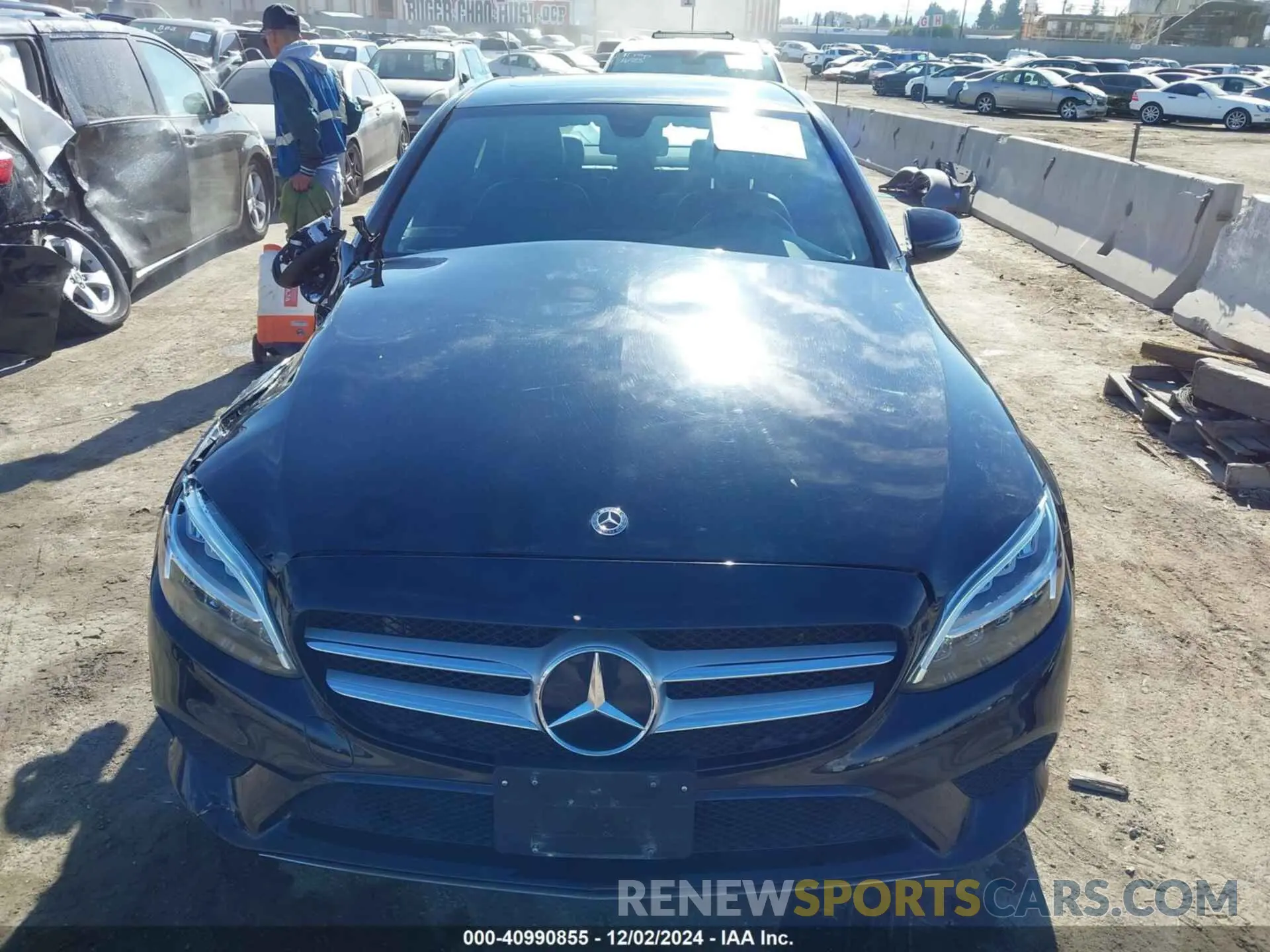 12 fotografías del automóvil dañado 55SWF8DB7KU316937 MERCEDES-BENZ C 300 2019
