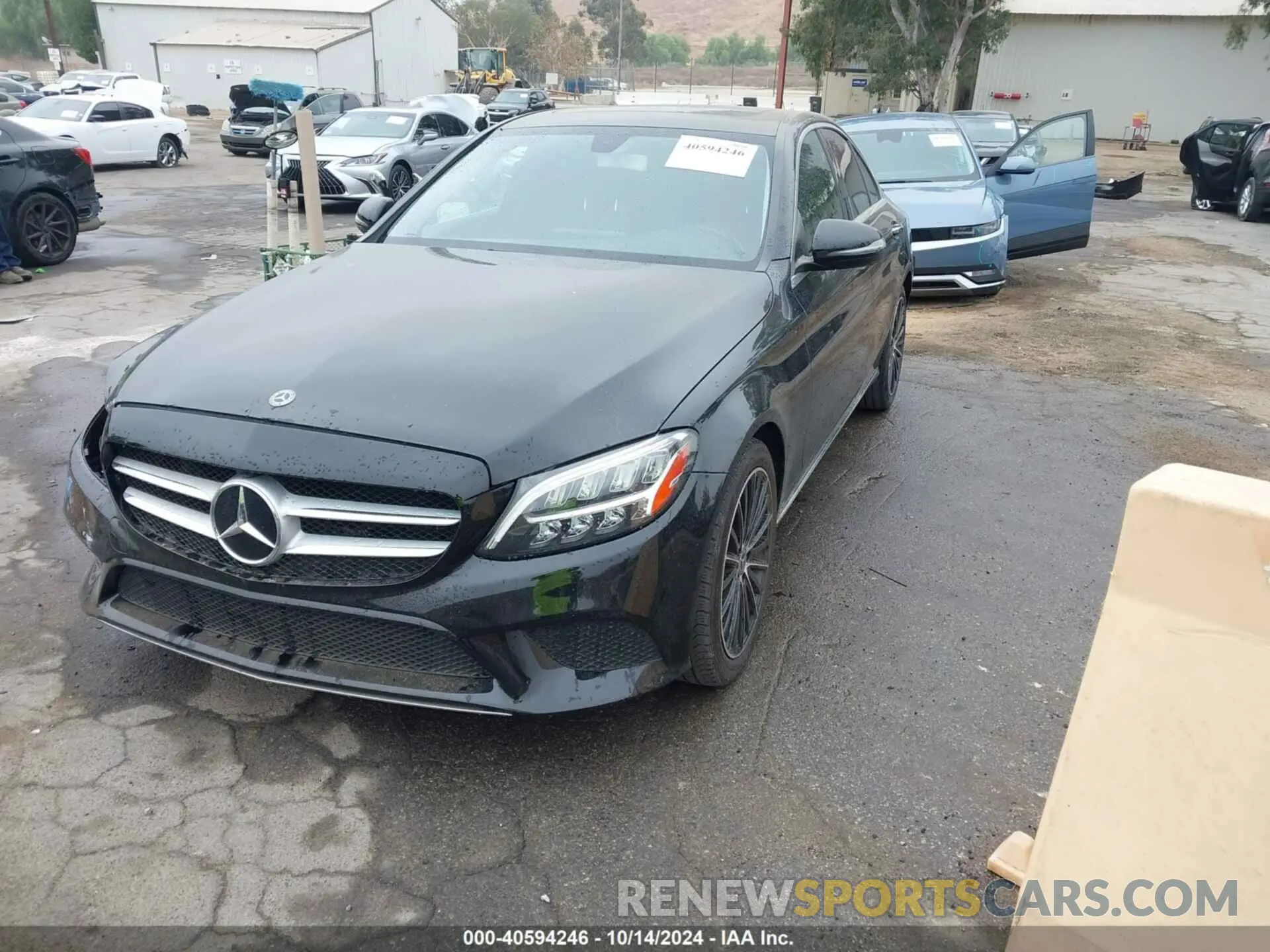 2 fotografías del automóvil dañado 55SWF8DB8KU296567 MERCEDES-BENZ C 300 2019