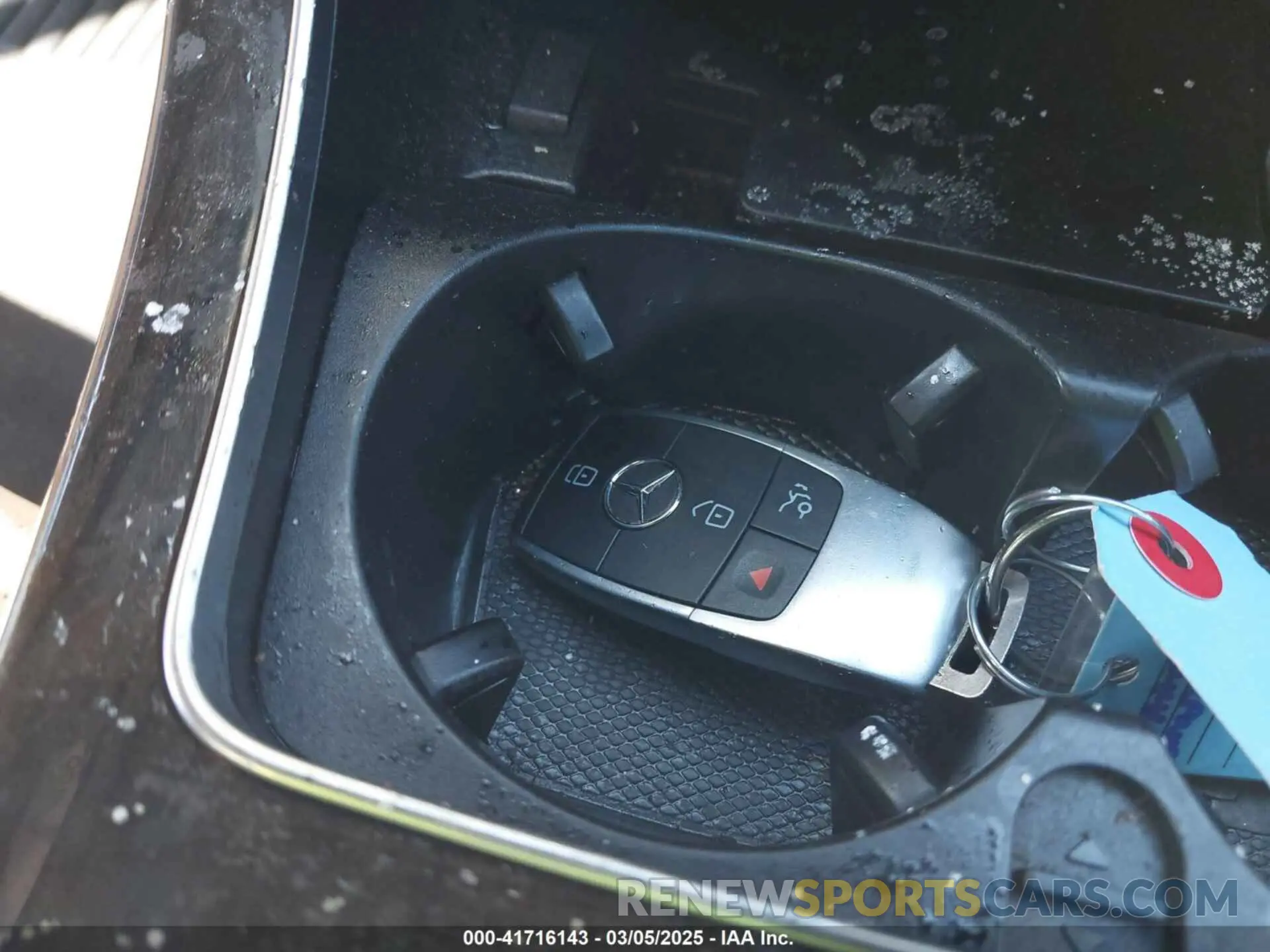 11 fotografías del automóvil dañado 55SWF8DBXKU310078 MERCEDES-BENZ C 300 2019