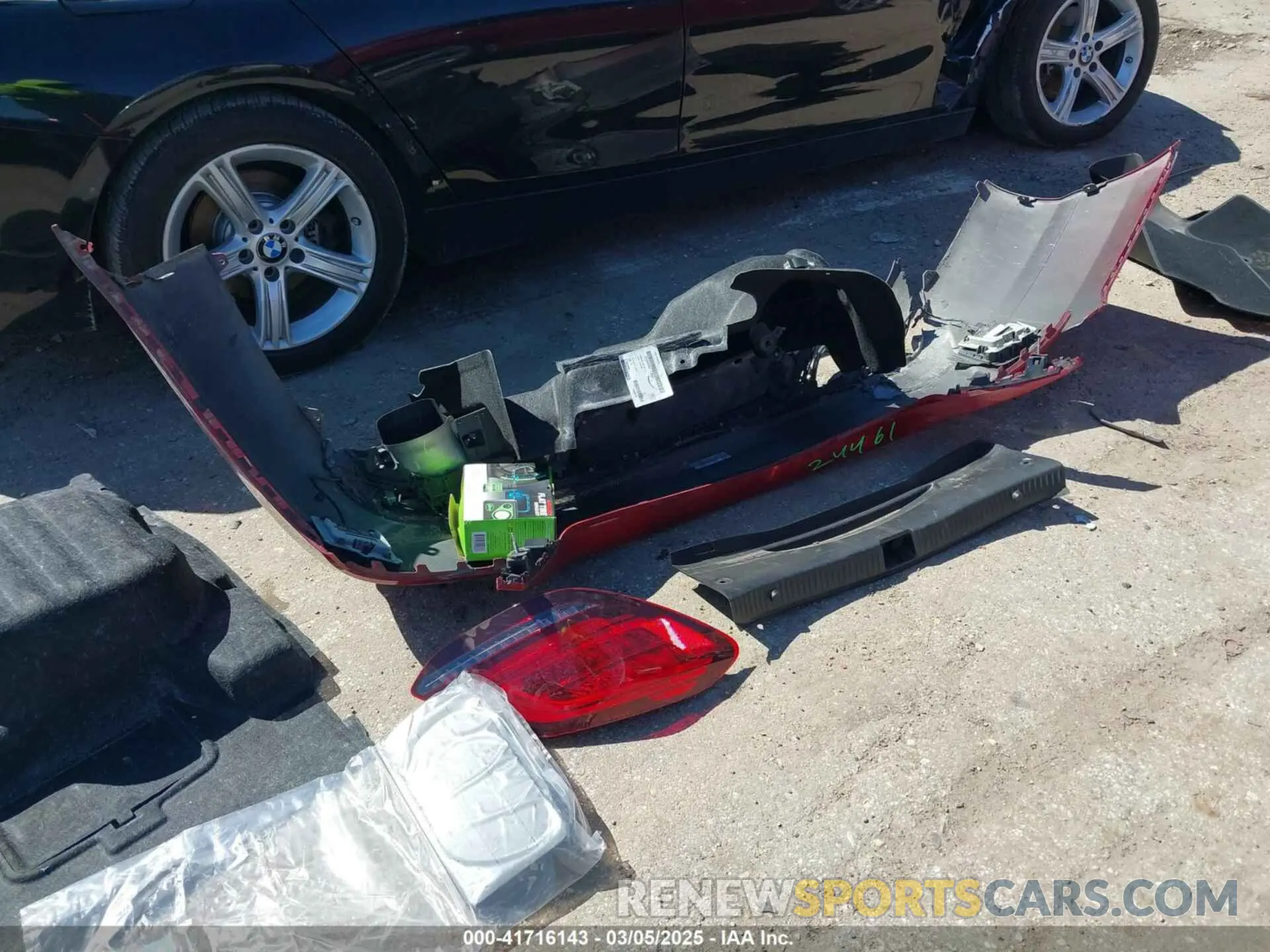 12 fotografías del automóvil dañado 55SWF8DBXKU310078 MERCEDES-BENZ C 300 2019