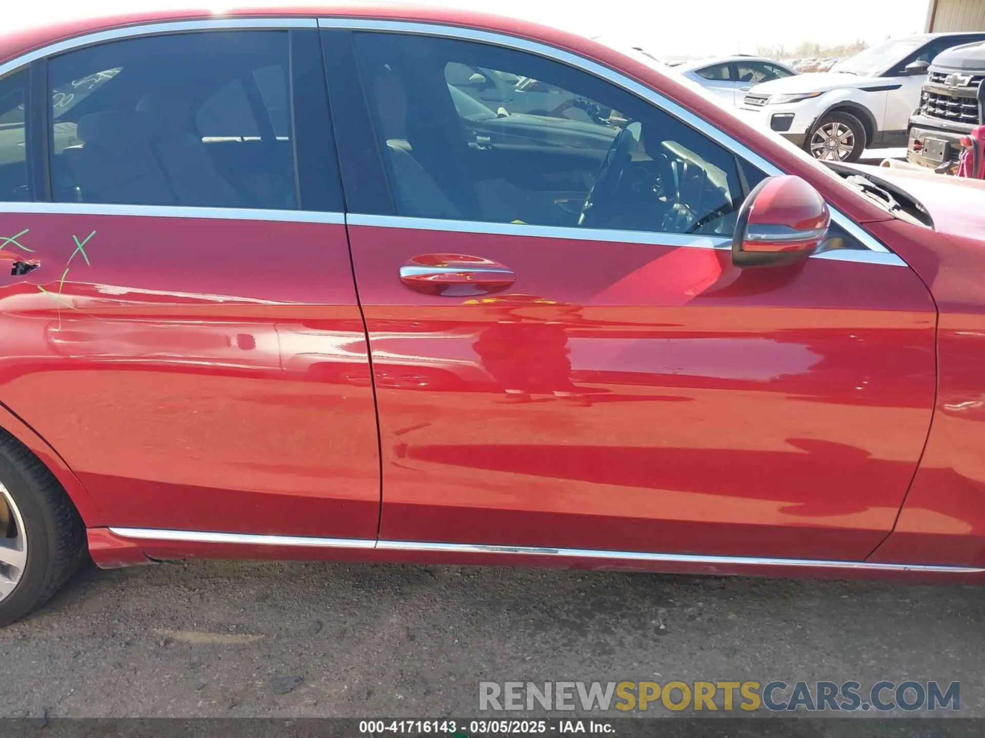 14 fotografías del automóvil dañado 55SWF8DBXKU310078 MERCEDES-BENZ C 300 2019