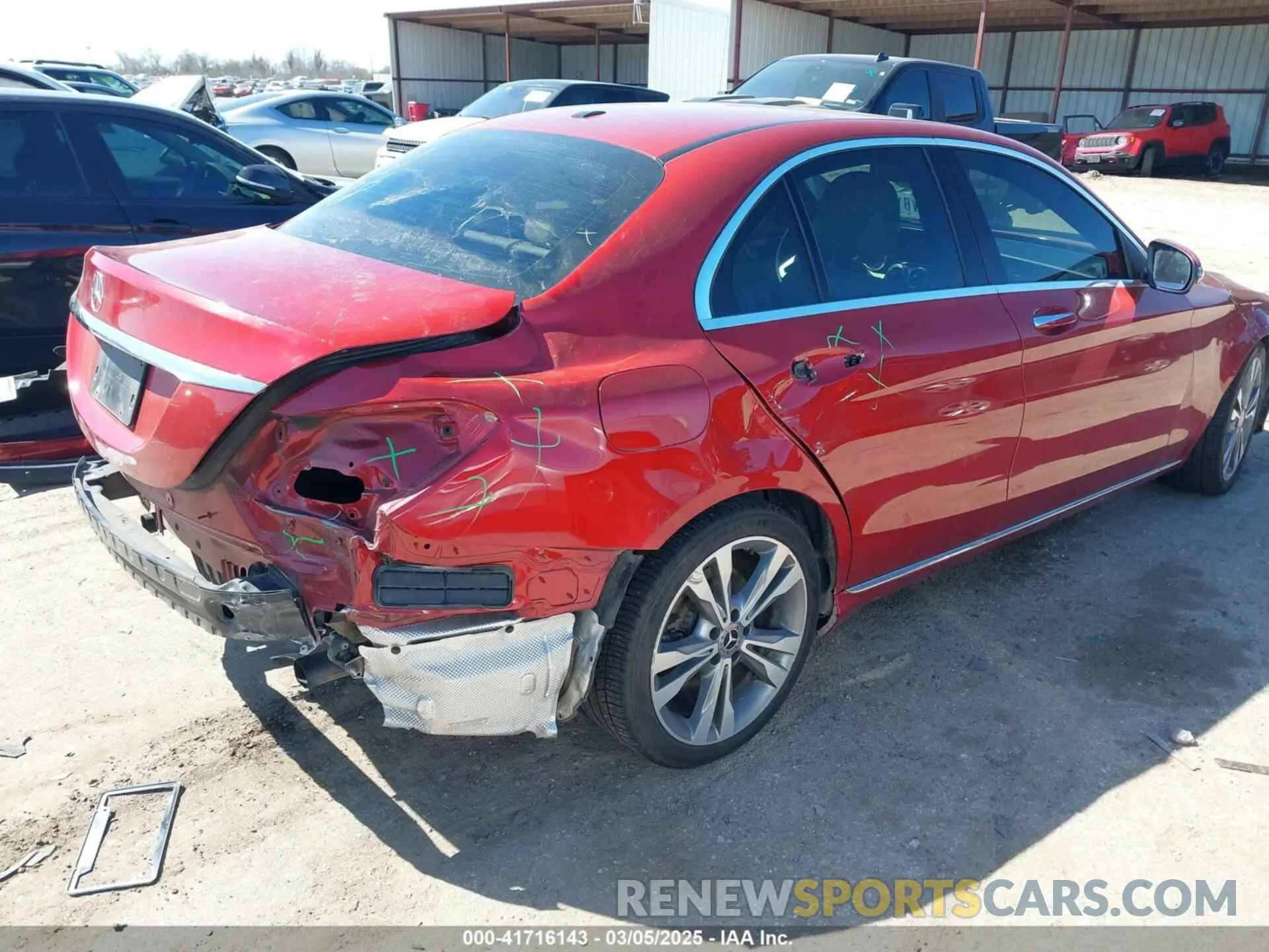 4 fotografías del automóvil dañado 55SWF8DBXKU310078 MERCEDES-BENZ C 300 2019