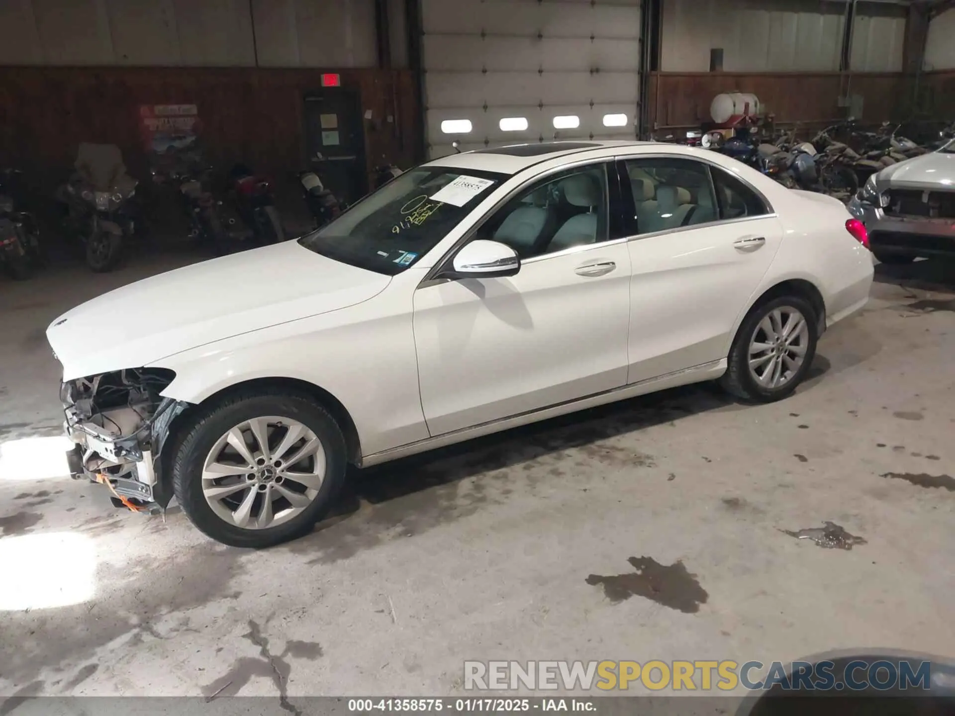 2 fotografías del automóvil dañado 55SWF8EB0KU286808 MERCEDES-BENZ C 300 2019