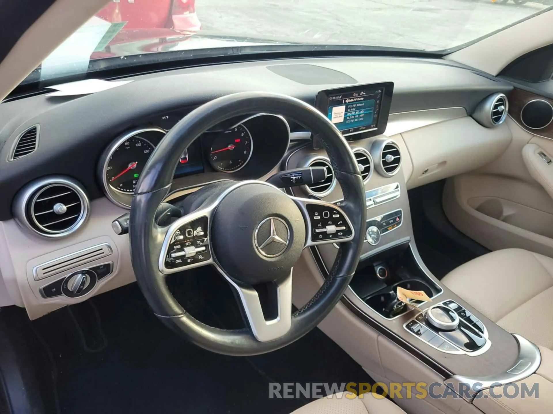 10 fotografías del automóvil dañado 55SWF8EB0KU311190 MERCEDES-BENZ C 300 2019