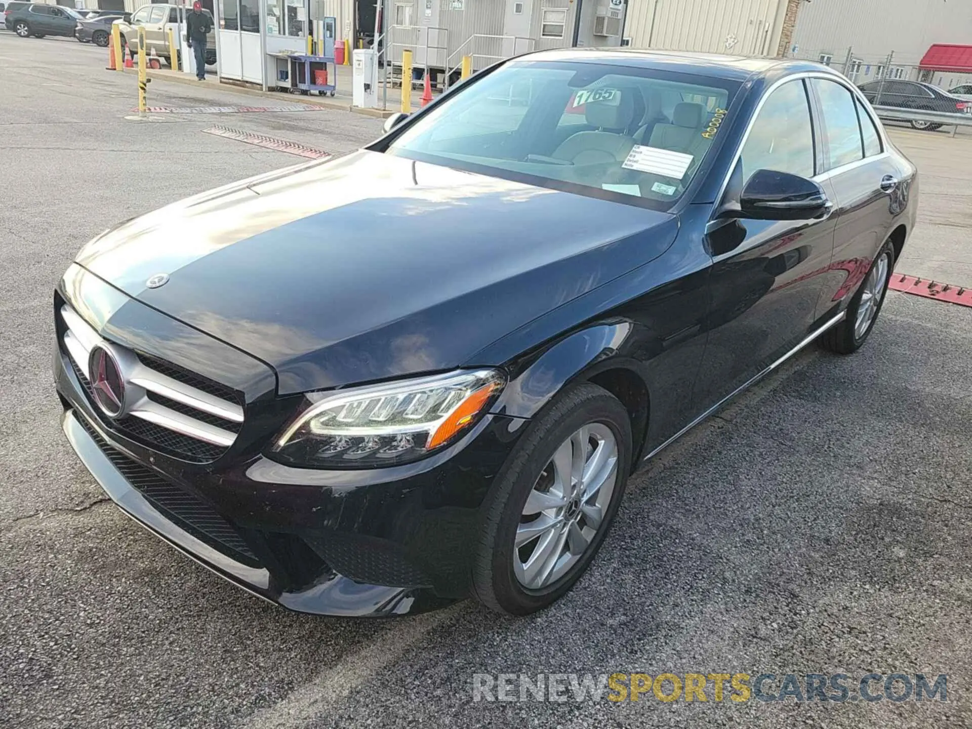 20 fotografías del automóvil dañado 55SWF8EB0KU311190 MERCEDES-BENZ C 300 2019