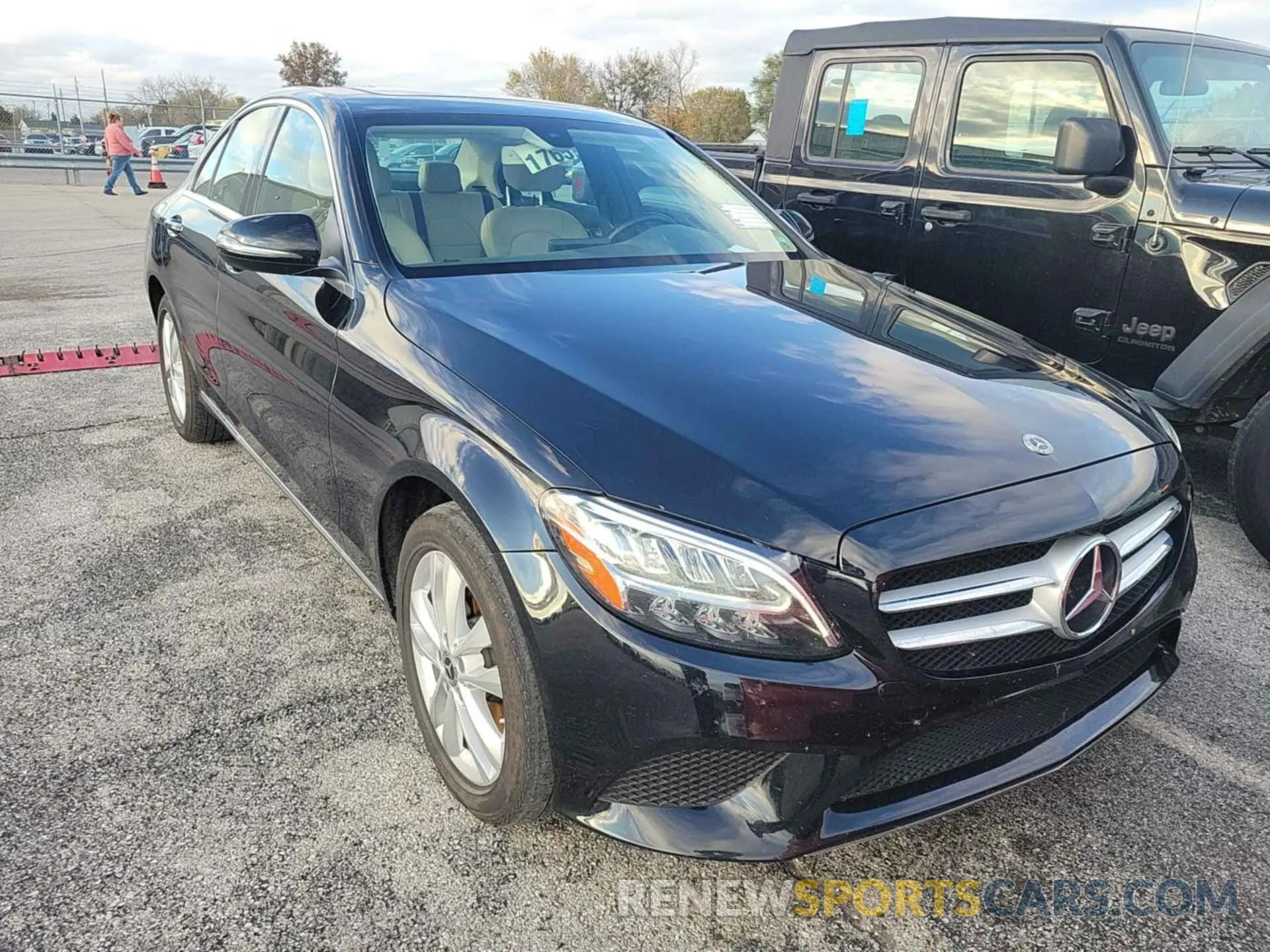 4 fotografías del automóvil dañado 55SWF8EB0KU311190 MERCEDES-BENZ C 300 2019