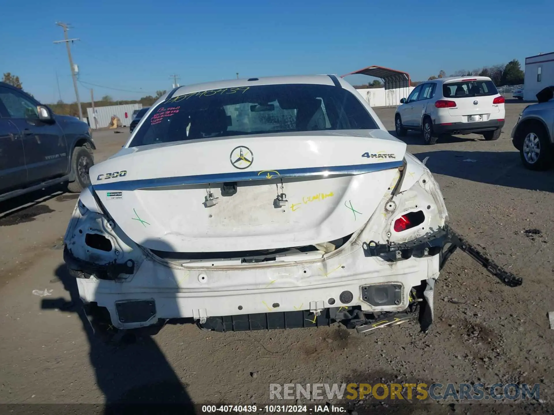 17 fotografías del automóvil dañado 55SWF8EB4KU292594 MERCEDES-BENZ C 300 2019