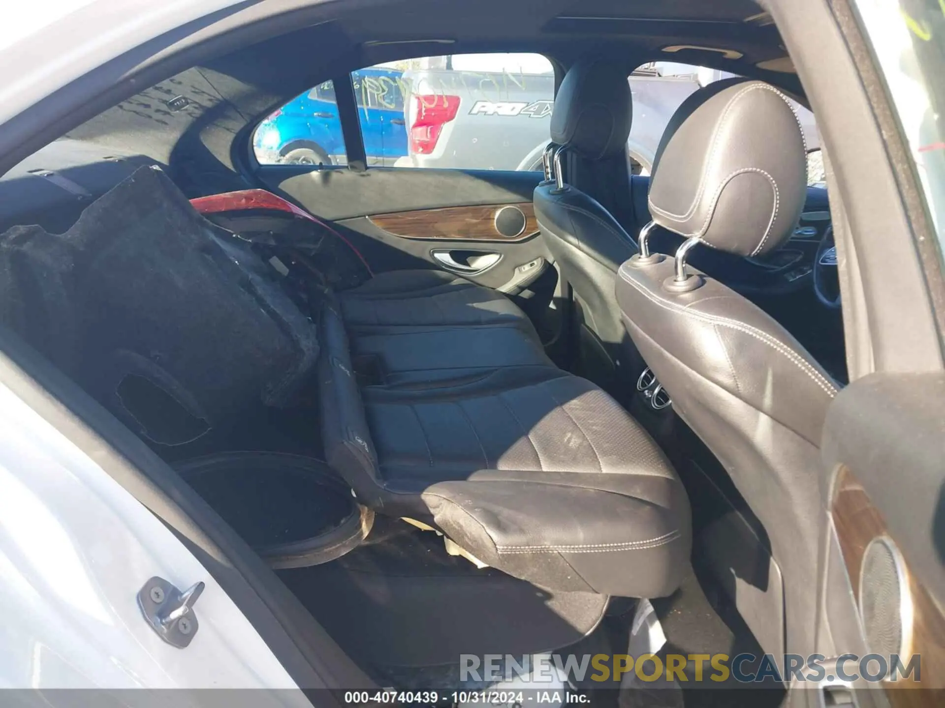 8 fotografías del automóvil dañado 55SWF8EB4KU292594 MERCEDES-BENZ C 300 2019