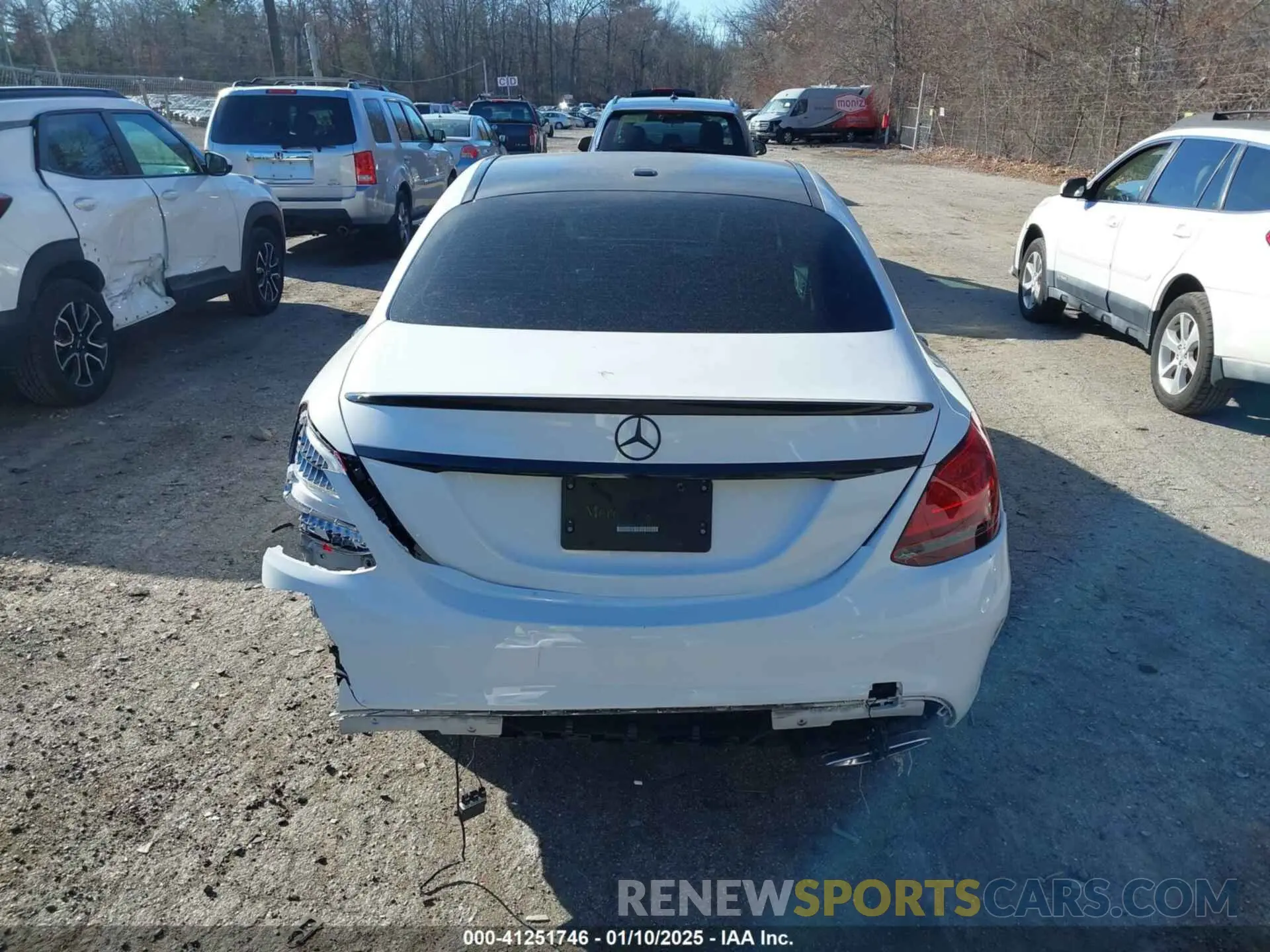 16 fotografías del automóvil dañado 55SWF8EB4KU321155 MERCEDES-BENZ C 300 2019