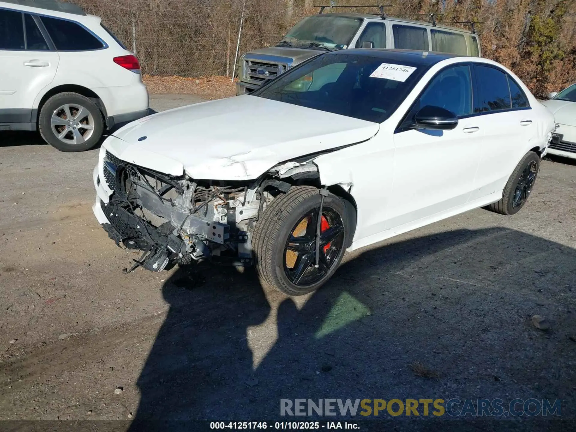 2 fotografías del automóvil dañado 55SWF8EB4KU321155 MERCEDES-BENZ C 300 2019