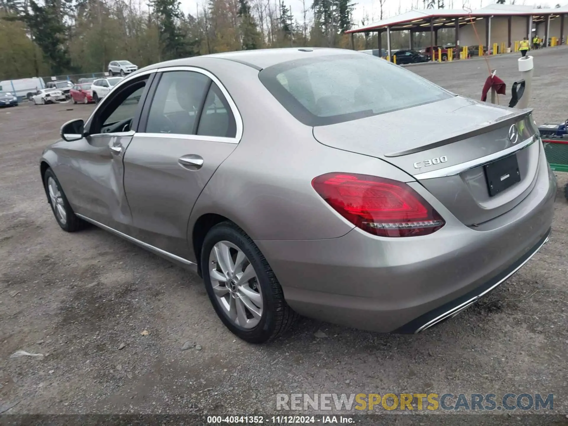 3 fotografías del automóvil dañado 55SWF8EB5KU285928 MERCEDES-BENZ C 300 2019