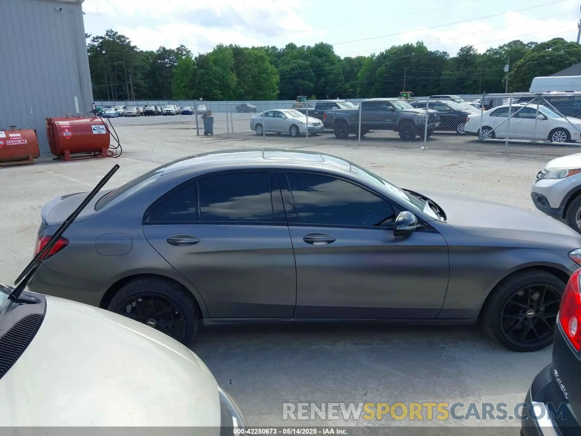 13 fotografías del automóvil dañado 55SWF8EB6KU298297 MERCEDES-BENZ C 300 2019