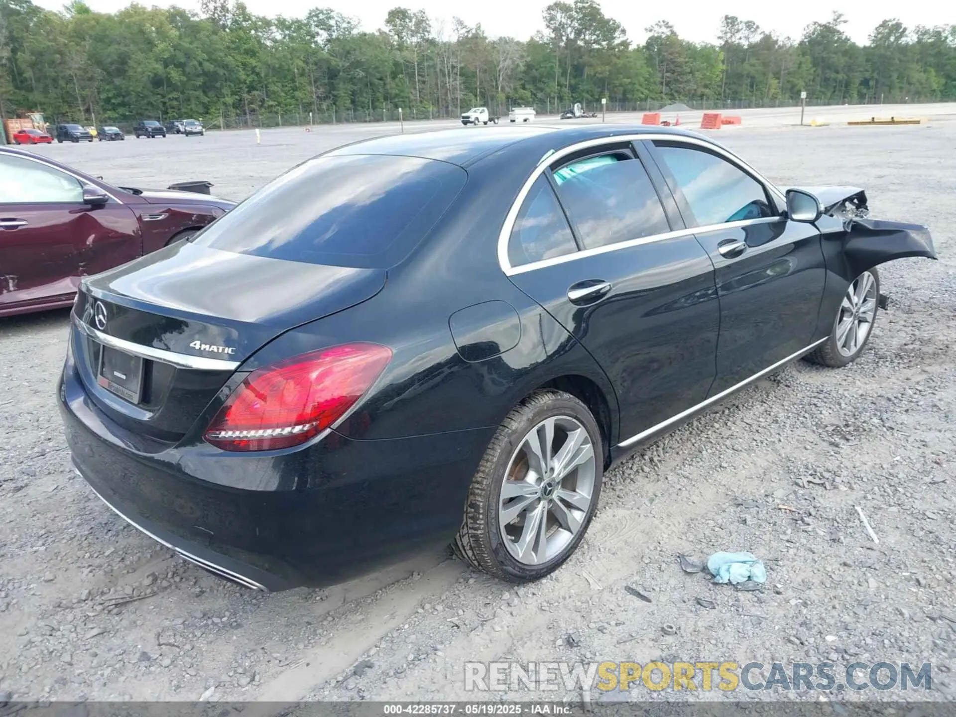 4 fotografías del automóvil dañado 55SWF8EB7KU301367 MERCEDES-BENZ C 300 2019