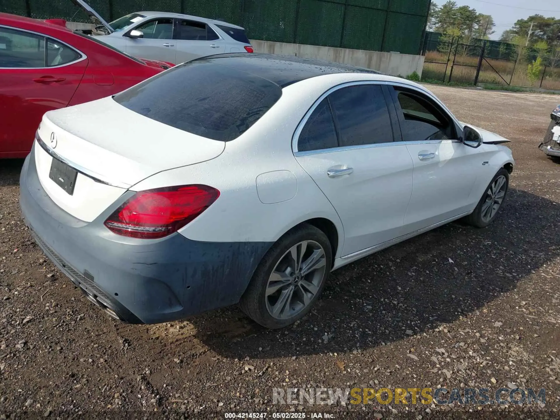 4 fotografías del automóvil dañado 55SWF8EB8KU298995 MERCEDES-BENZ C 300 2019