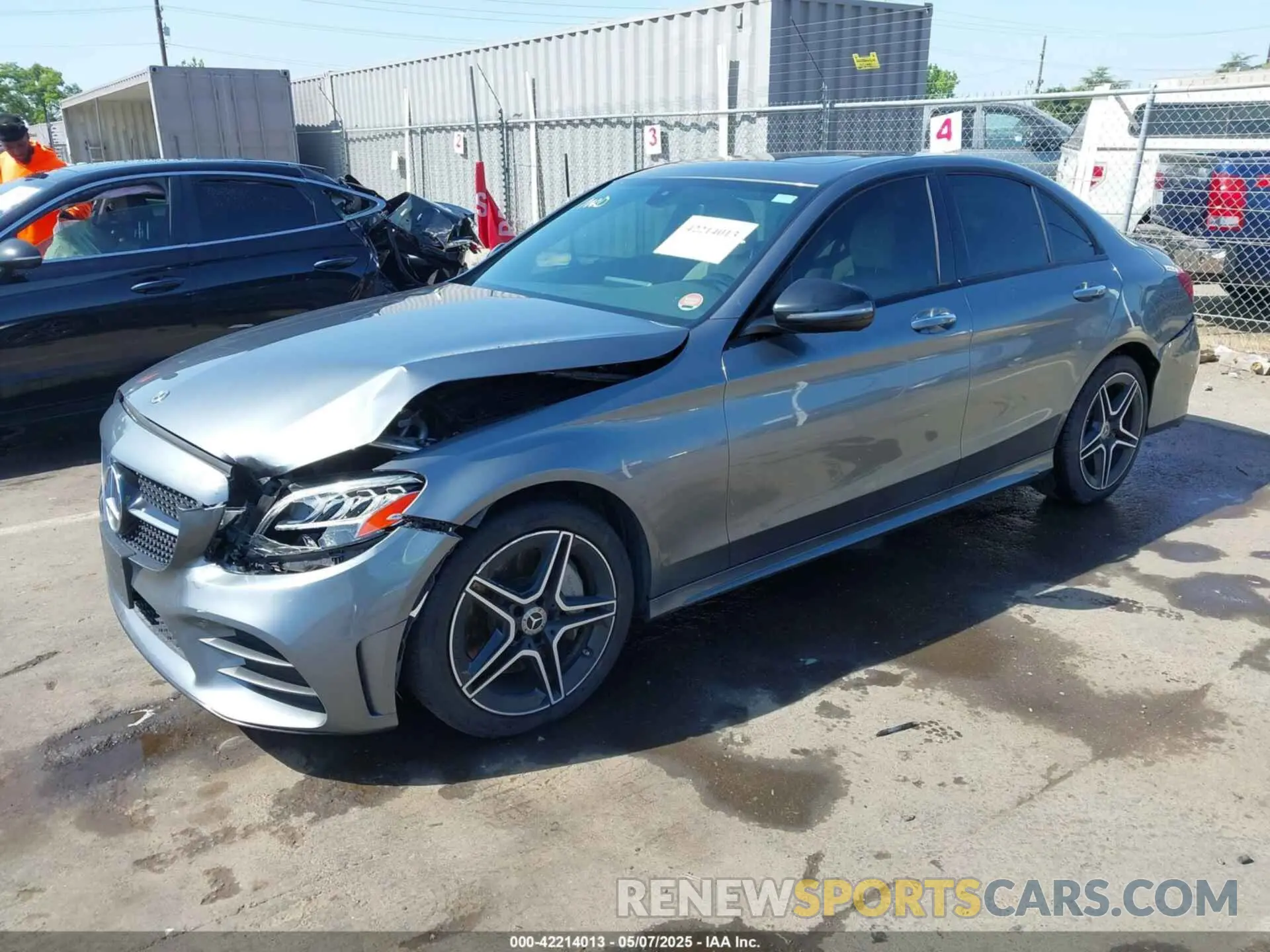 2 fotografías del automóvil dañado 55SWF8EB8KU308344 MERCEDES-BENZ C 300 2019