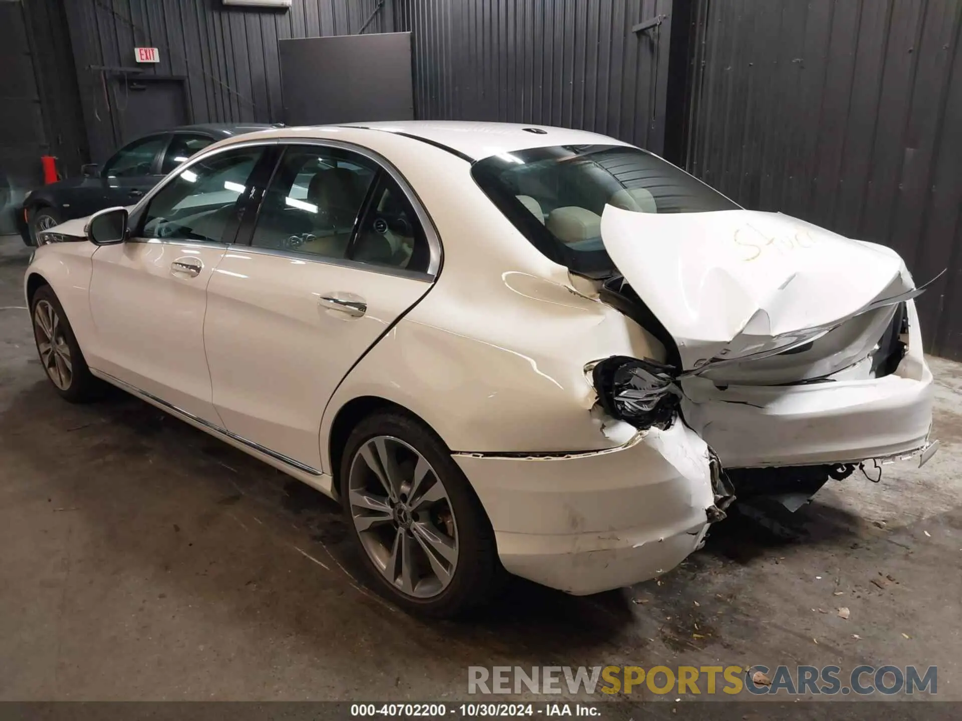 3 fotografías del automóvil dañado 55SWF8EB9KU321278 MERCEDES-BENZ C 300 2019