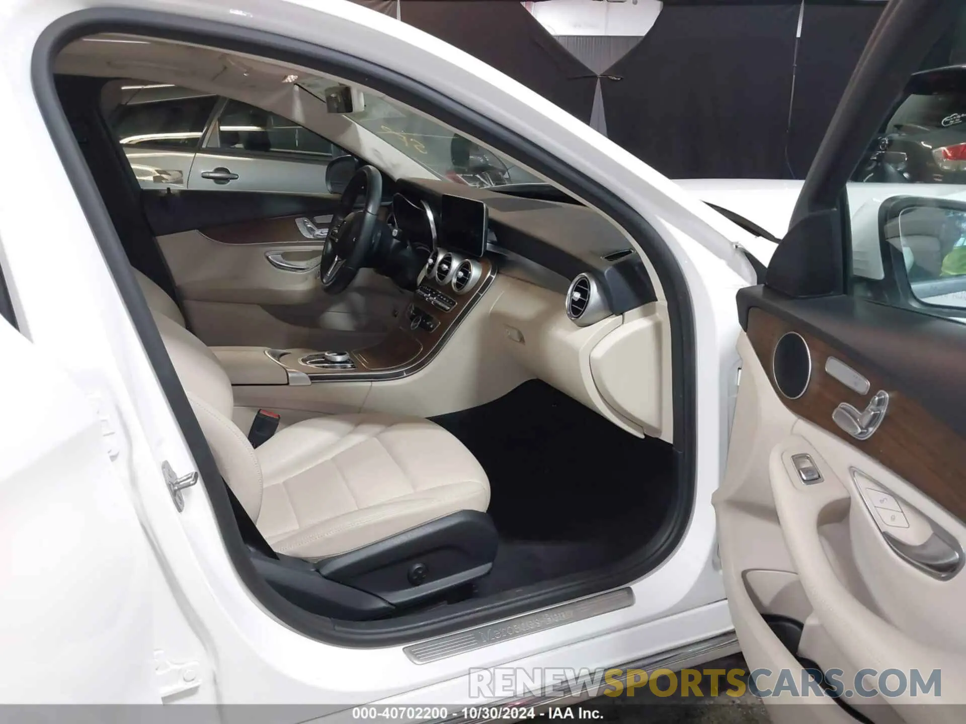5 fotografías del automóvil dañado 55SWF8EB9KU321278 MERCEDES-BENZ C 300 2019