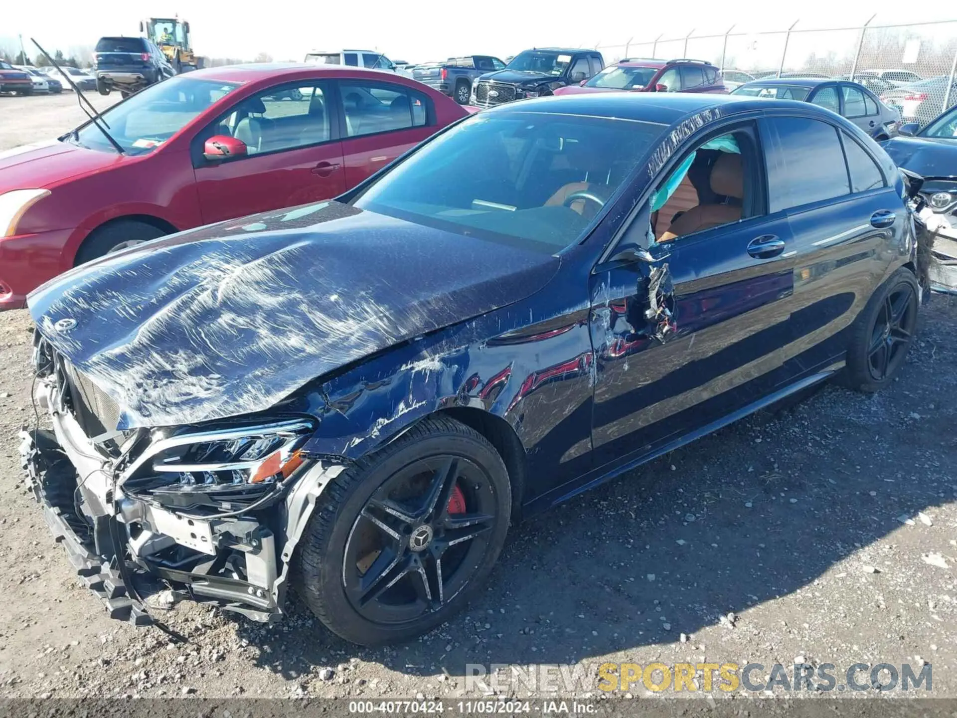 2 fotografías del automóvil dañado 55SWF8EBXKU310743 MERCEDES-BENZ C 300 2019