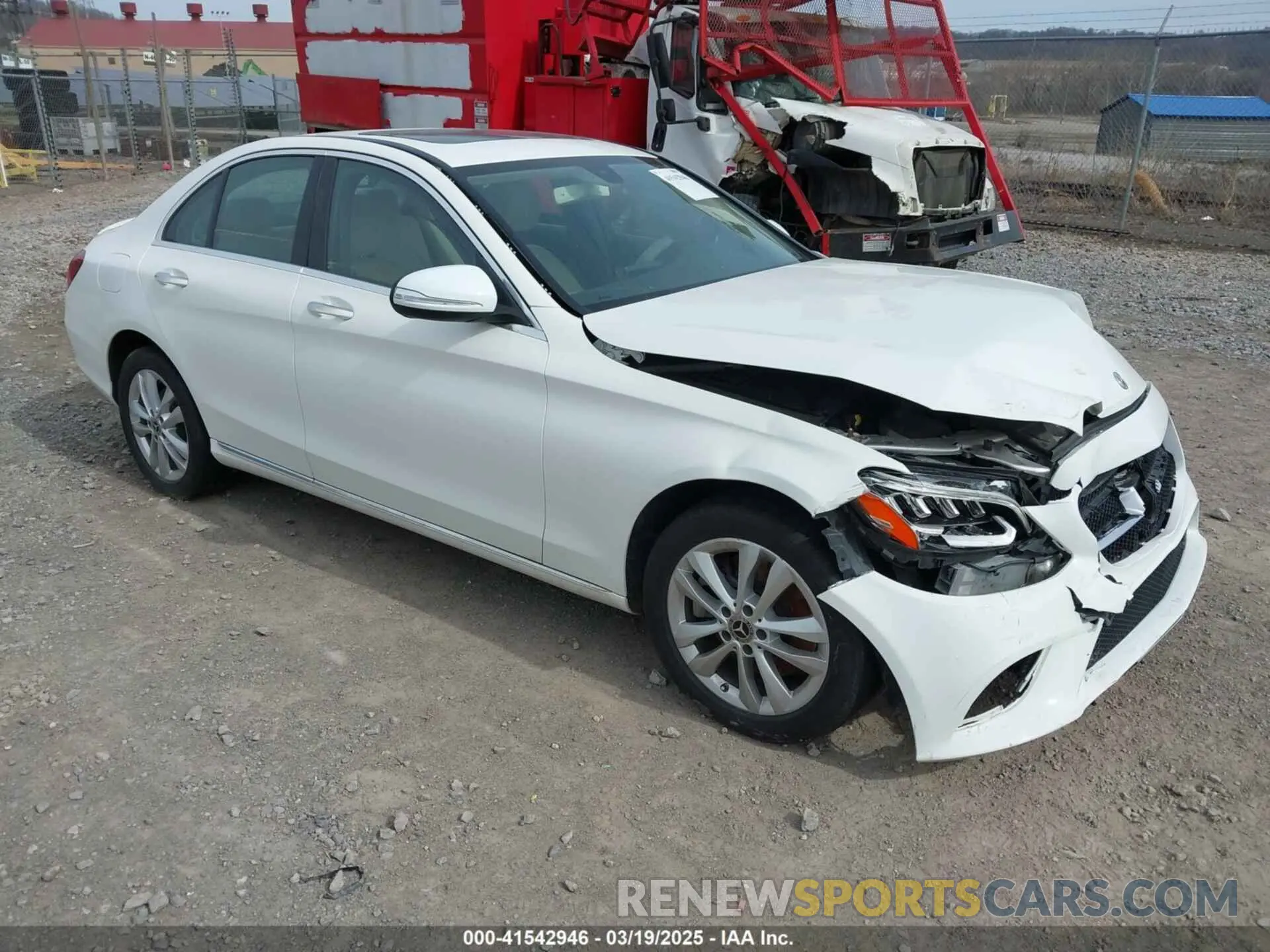 1 fotografías del automóvil dañado WDDWF8EB6KR458115 MERCEDES-BENZ C 300 2019