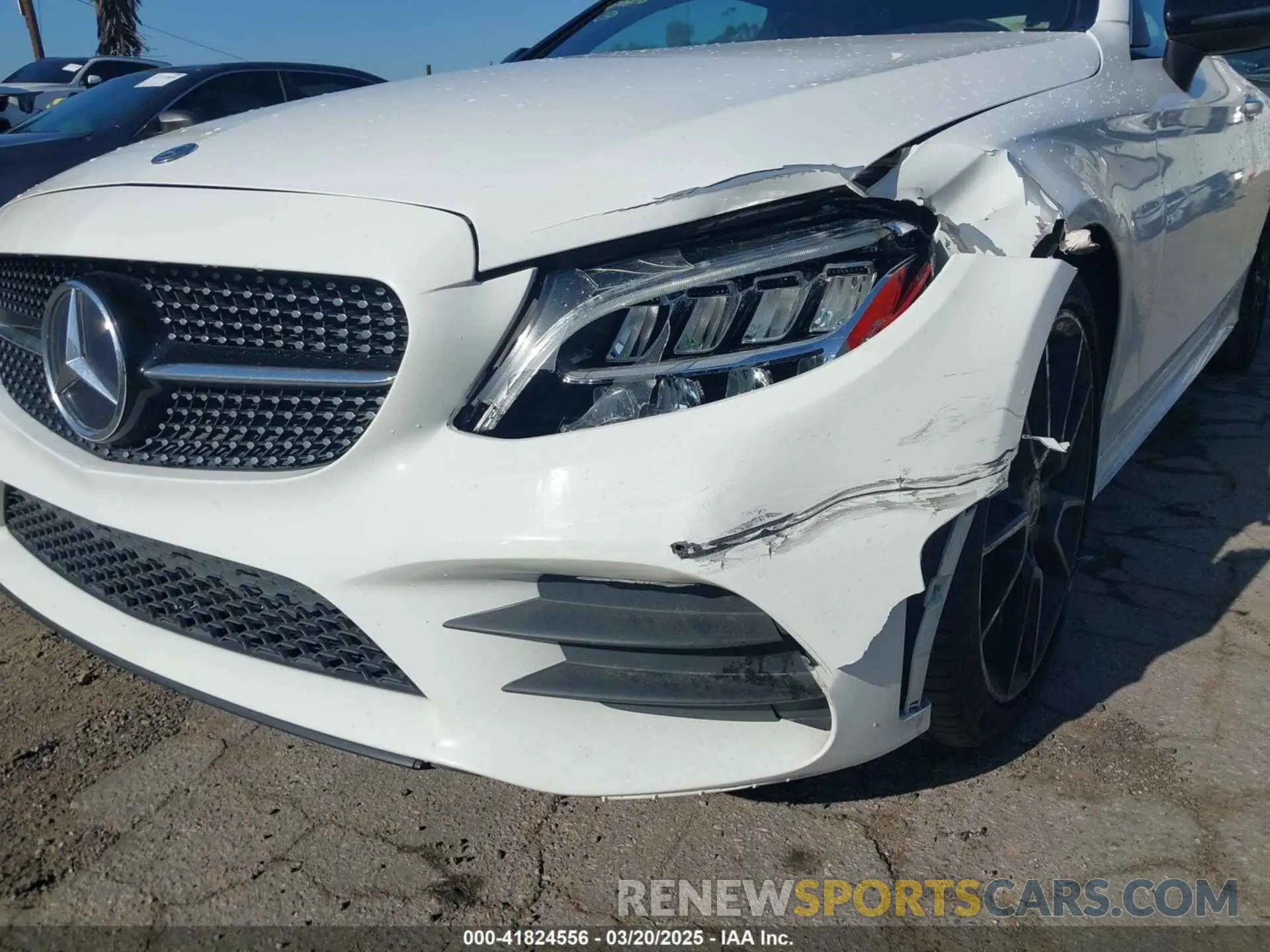 12 fotografías del automóvil dañado WDDWJ8DB1KF844216 MERCEDES-BENZ C 300 2019