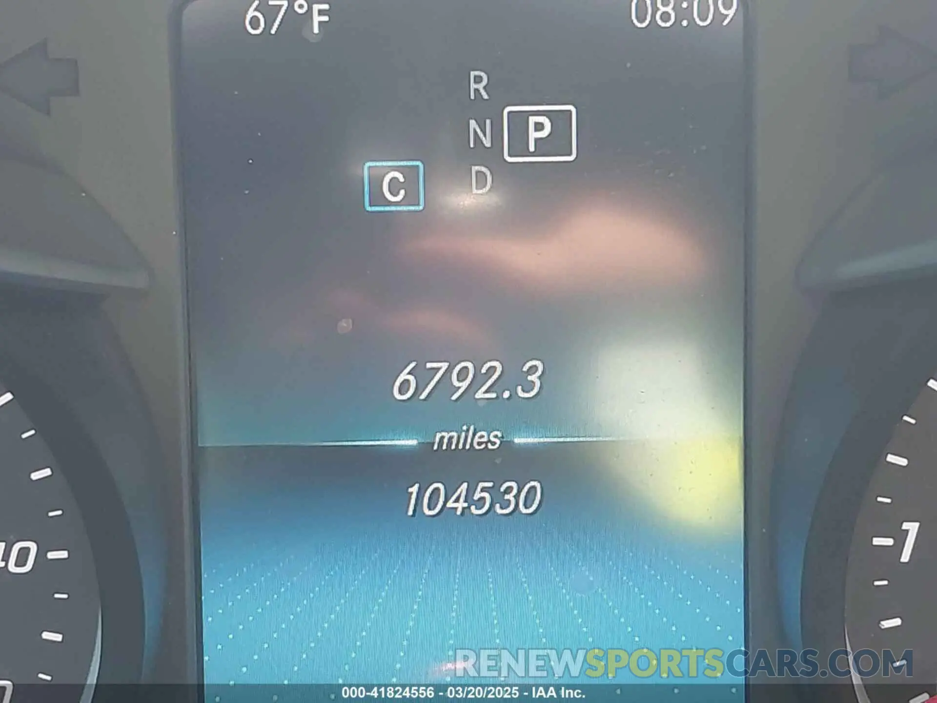 16 fotografías del automóvil dañado WDDWJ8DB1KF844216 MERCEDES-BENZ C 300 2019