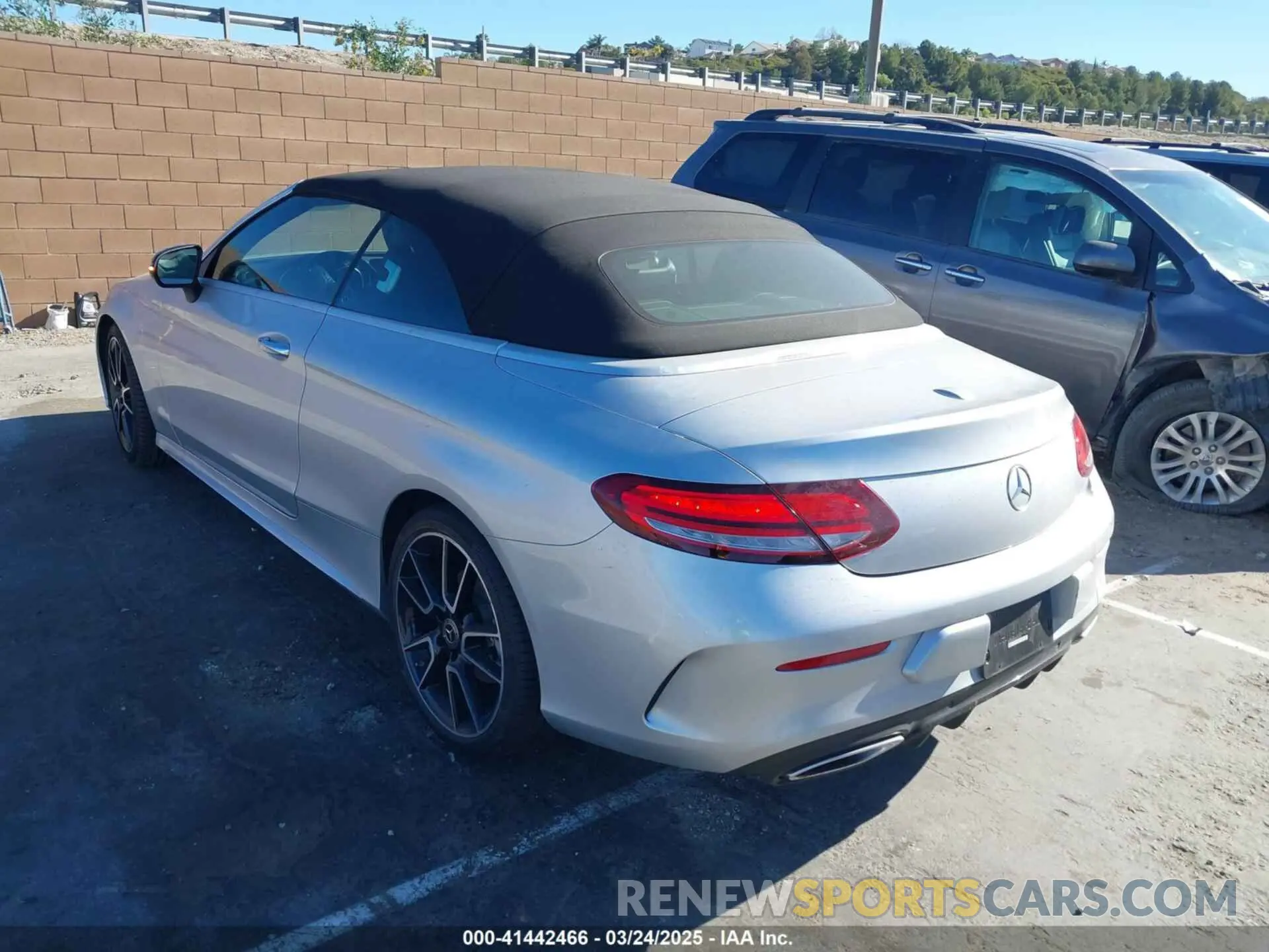 3 fotografías del automóvil dañado WDDWK8DB6KF856343 MERCEDES-BENZ C 300 2019