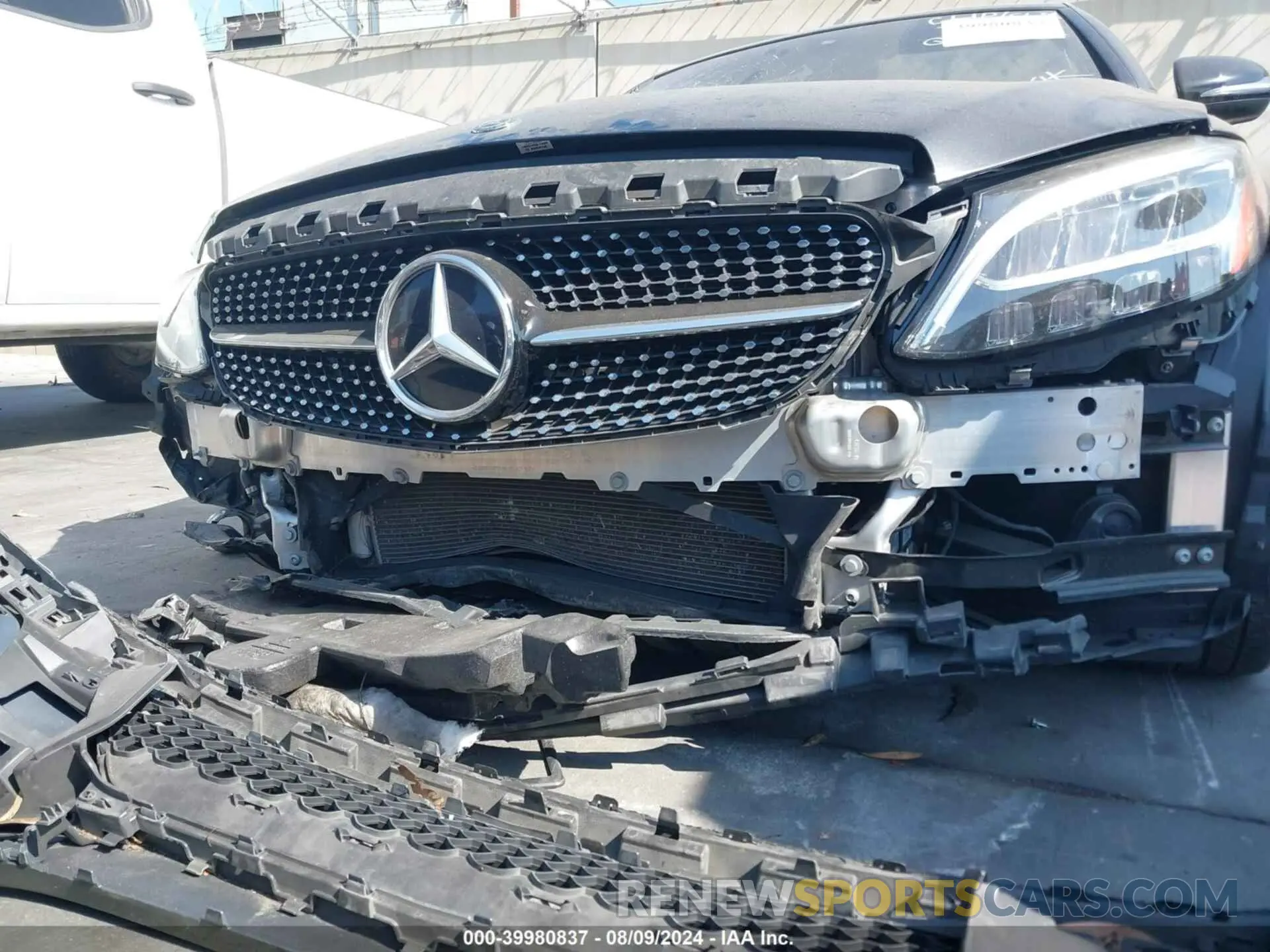 6 fotografías del automóvil dañado WDDWK8DB7KF928828 MERCEDES-BENZ C 300 2019