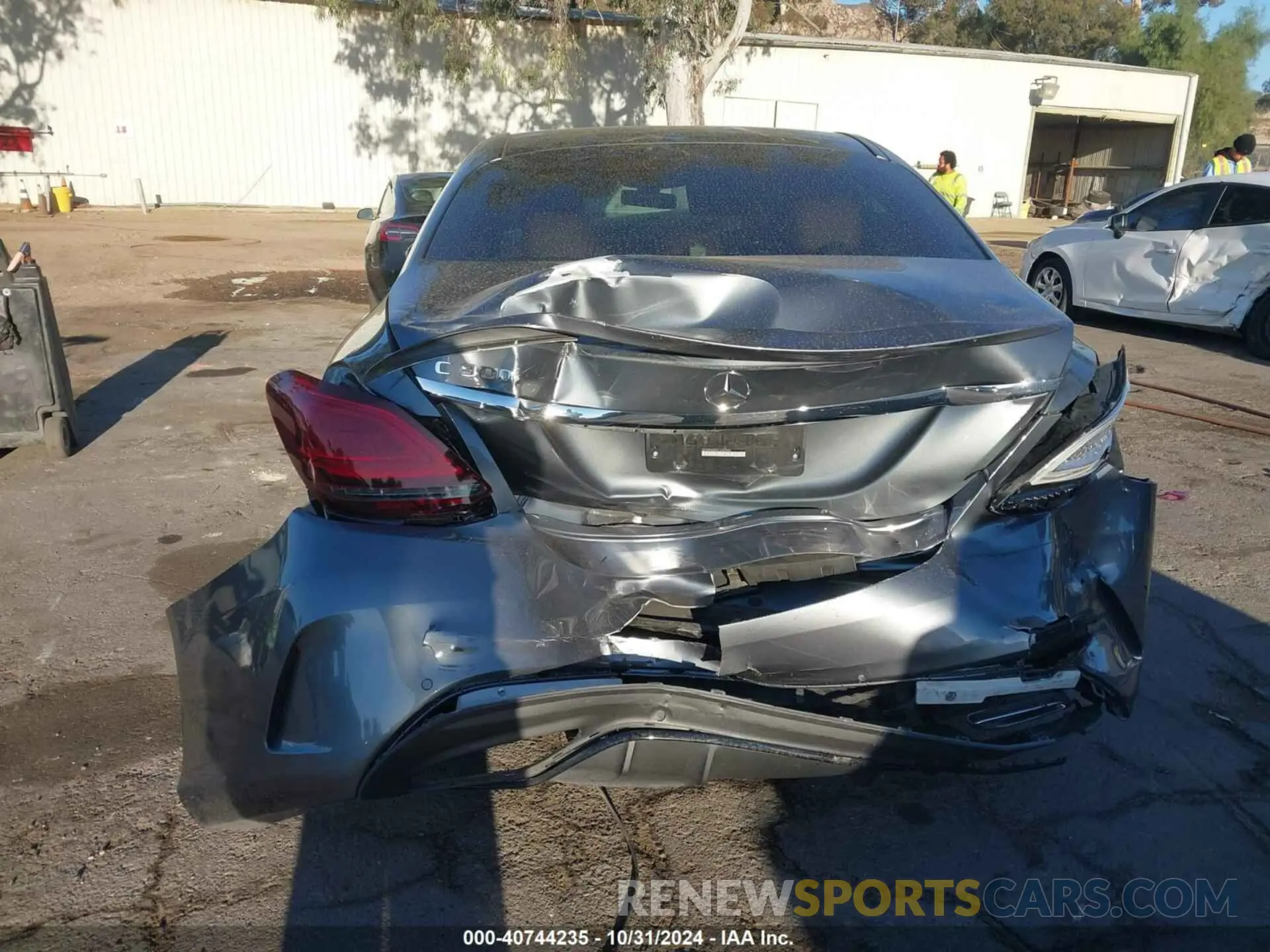 15 fotografías del automóvil dañado 55SWF8DB0LU322984 MERCEDES-BENZ C 300 2020