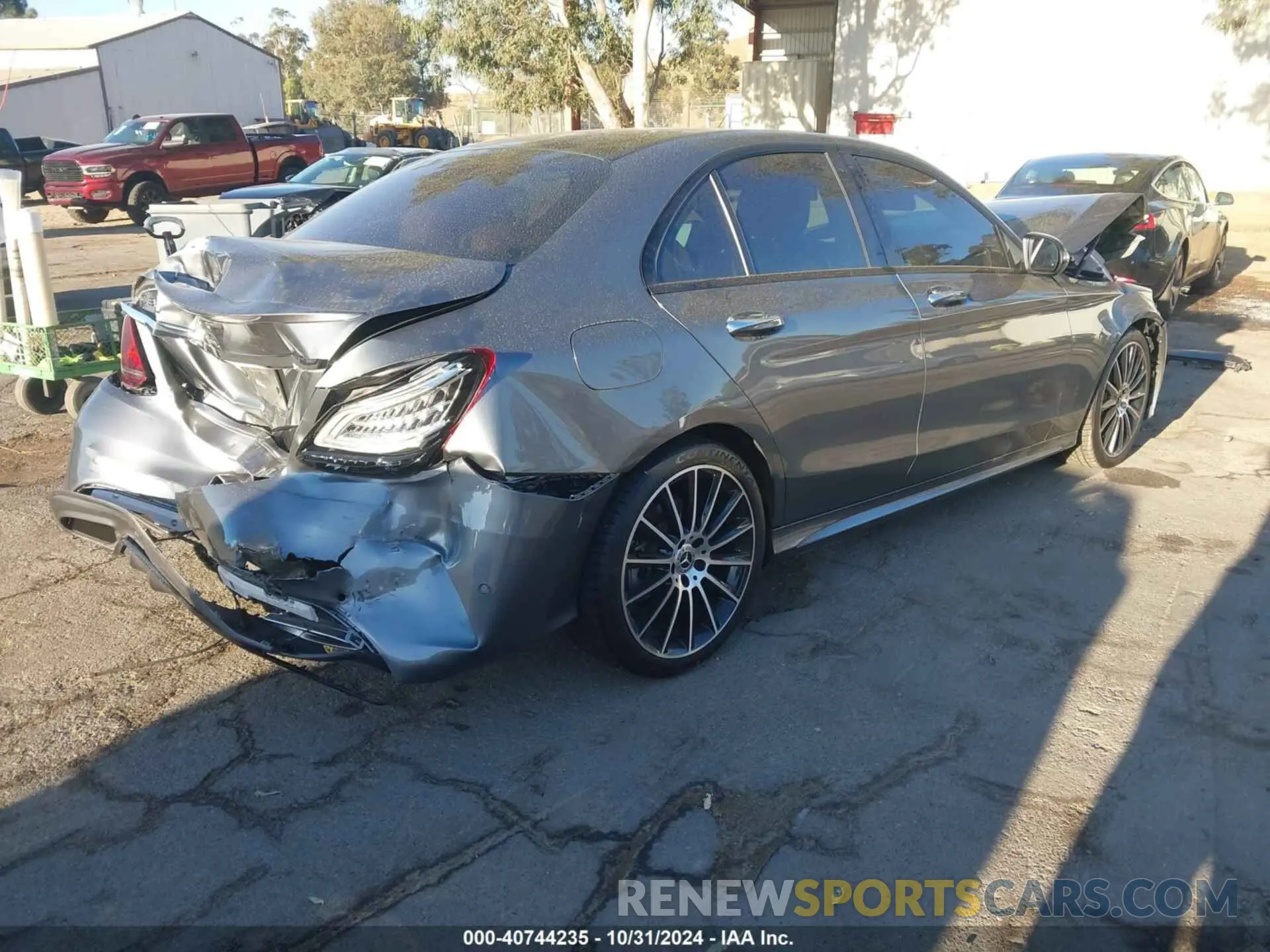 4 fotografías del automóvil dañado 55SWF8DB0LU322984 MERCEDES-BENZ C 300 2020