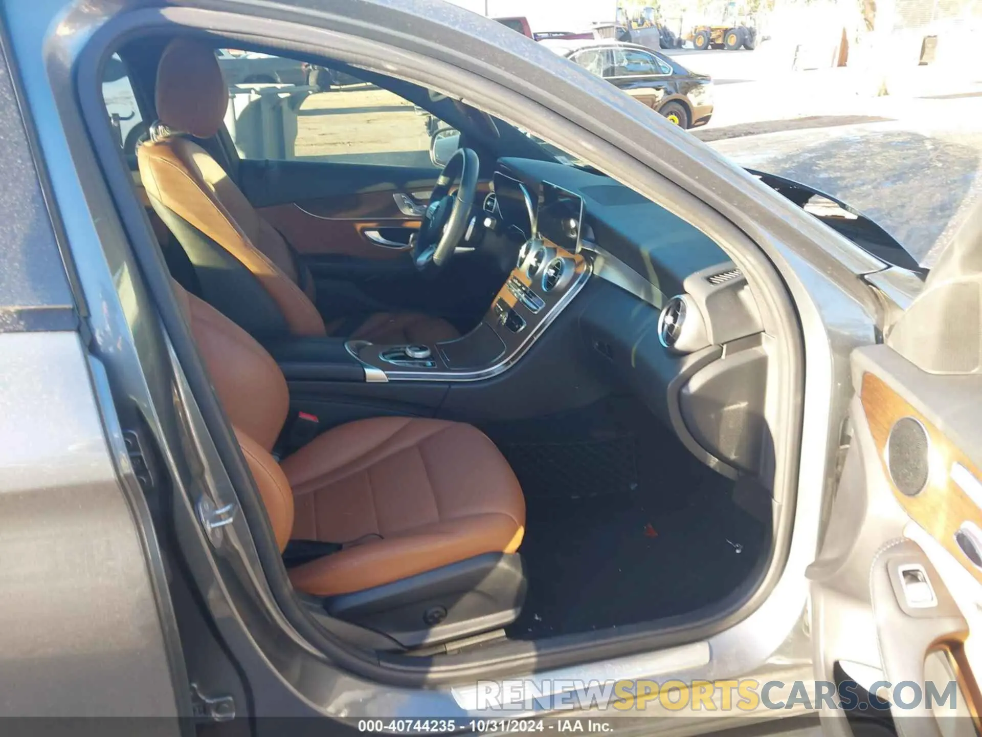5 fotografías del automóvil dañado 55SWF8DB0LU322984 MERCEDES-BENZ C 300 2020