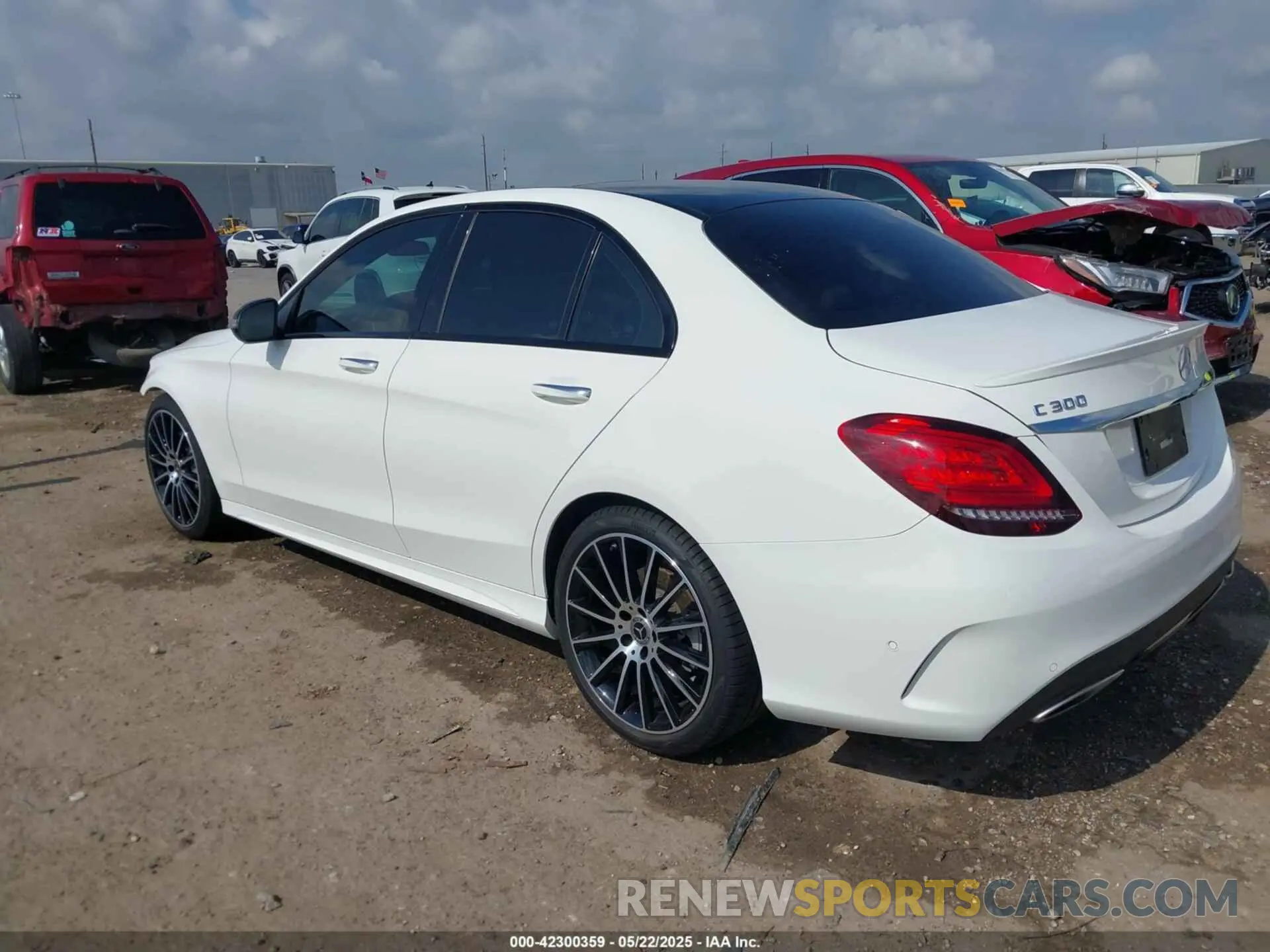 3 fotografías del automóvil dañado 55SWF8DB0LU325495 MERCEDES-BENZ C 300 2020