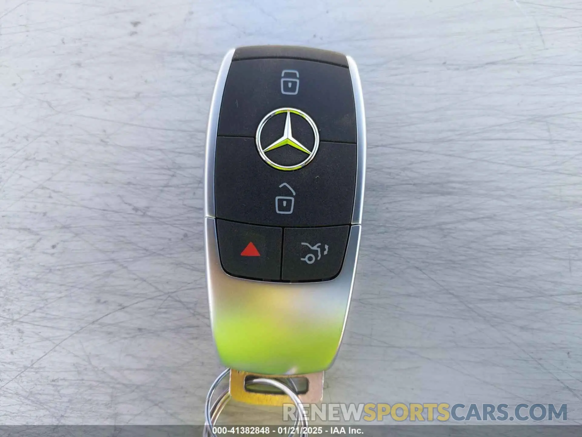 11 fotografías del automóvil dañado 55SWF8DB0LU325884 MERCEDES-BENZ C 300 2020