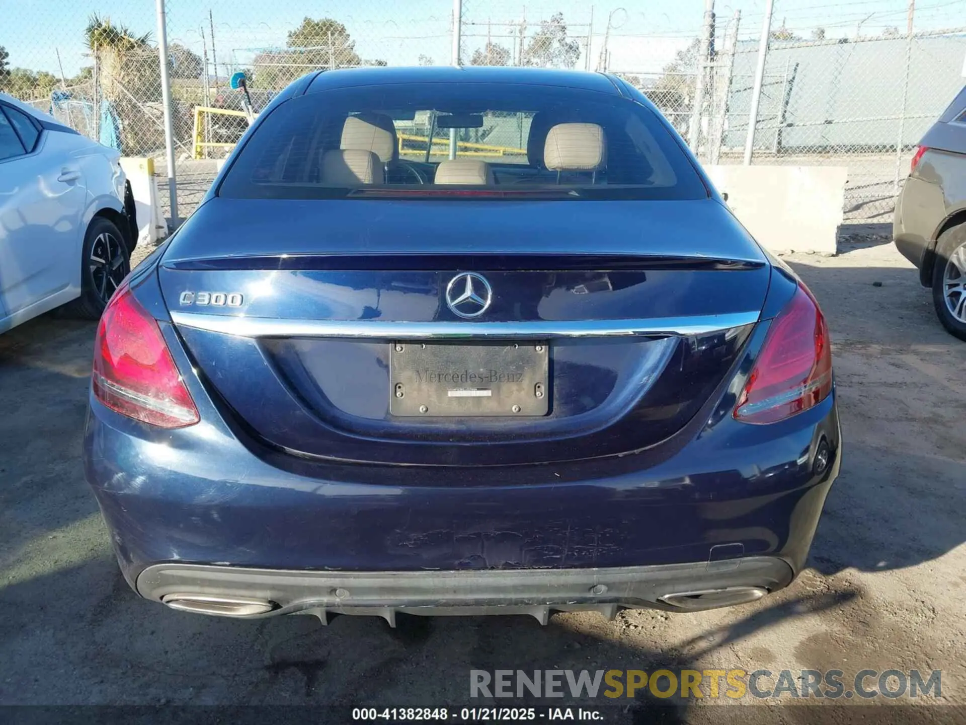 16 fotografías del automóvil dañado 55SWF8DB0LU325884 MERCEDES-BENZ C 300 2020