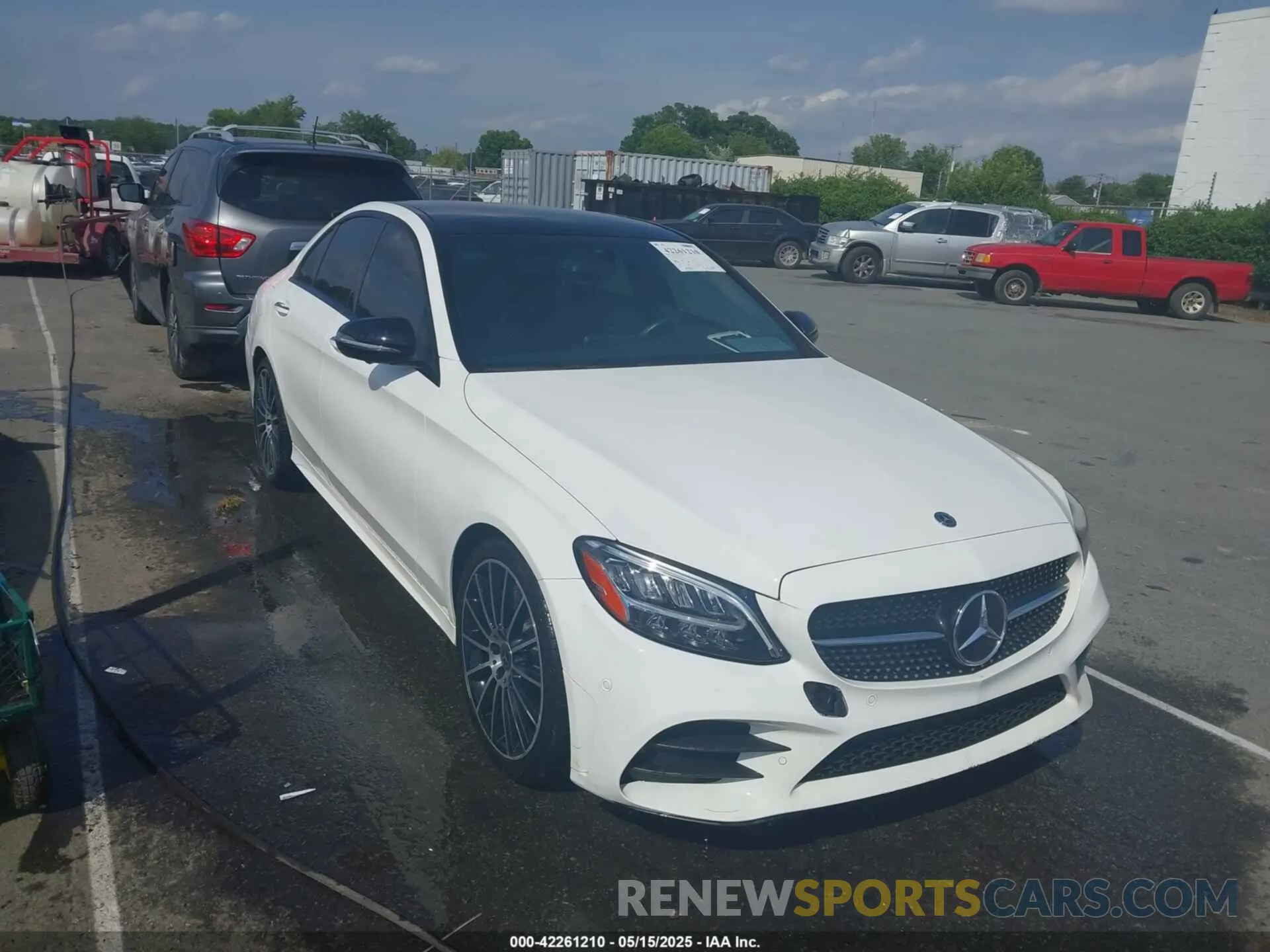 1 fotografías del automóvil dañado 55SWF8DB0LU326579 MERCEDES-BENZ C 300 2020