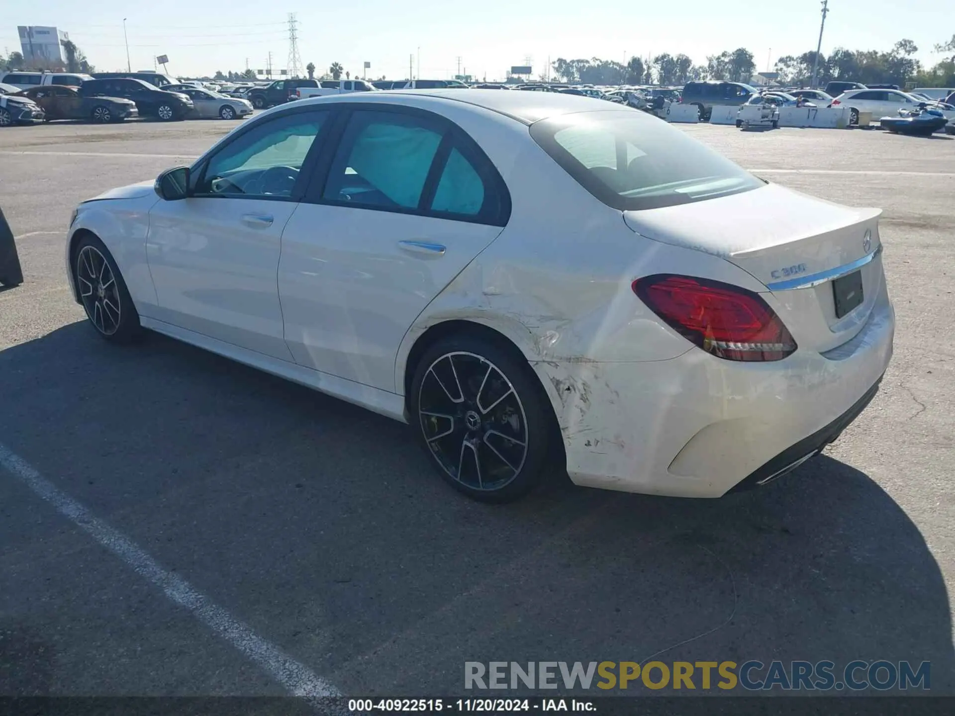 3 fotografías del automóvil dañado 55SWF8DB1LU322850 MERCEDES-BENZ C 300 2020