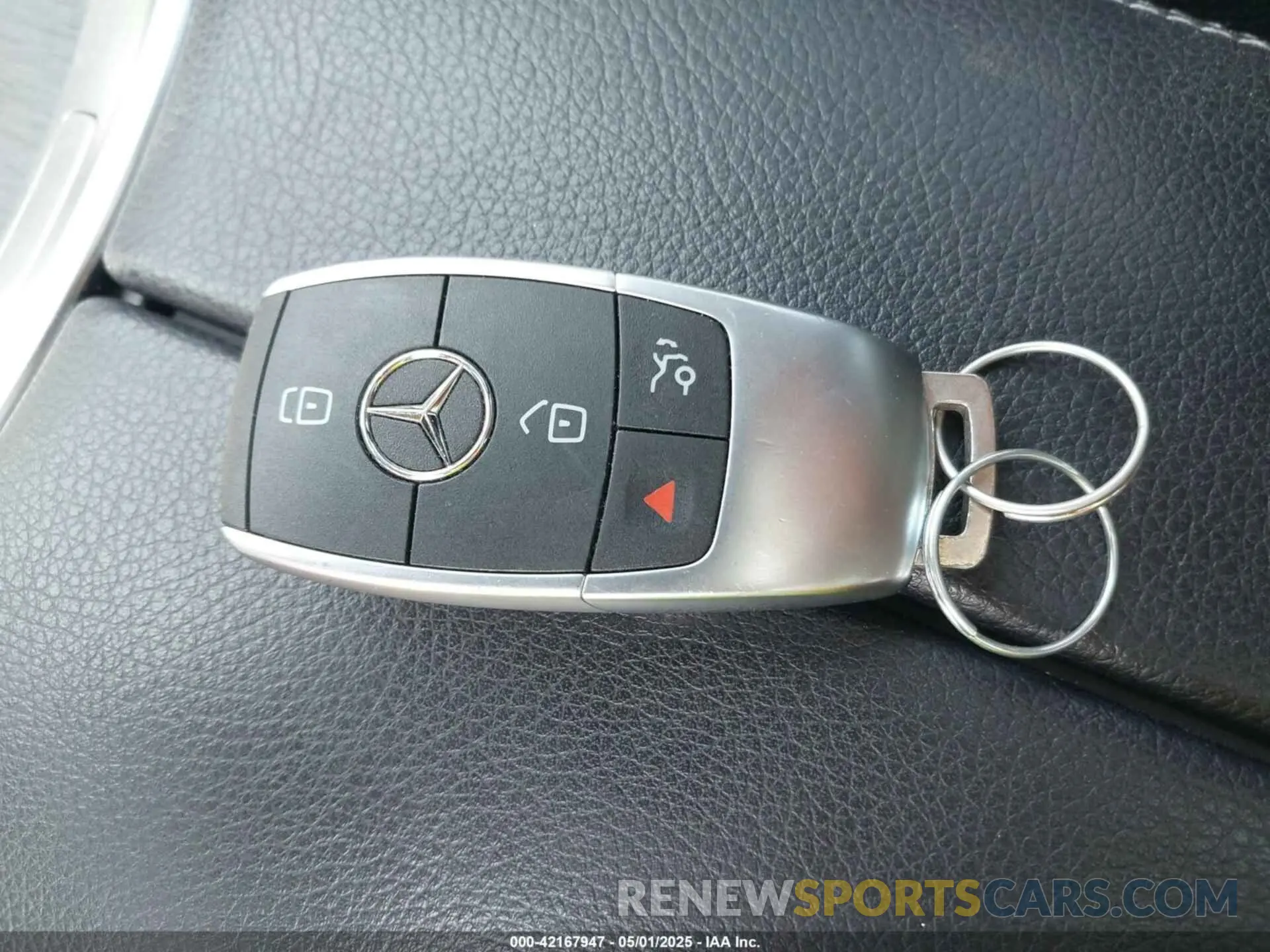 11 fotografías del automóvil dañado 55SWF8EB2LU324170 MERCEDES-BENZ C 300 2020