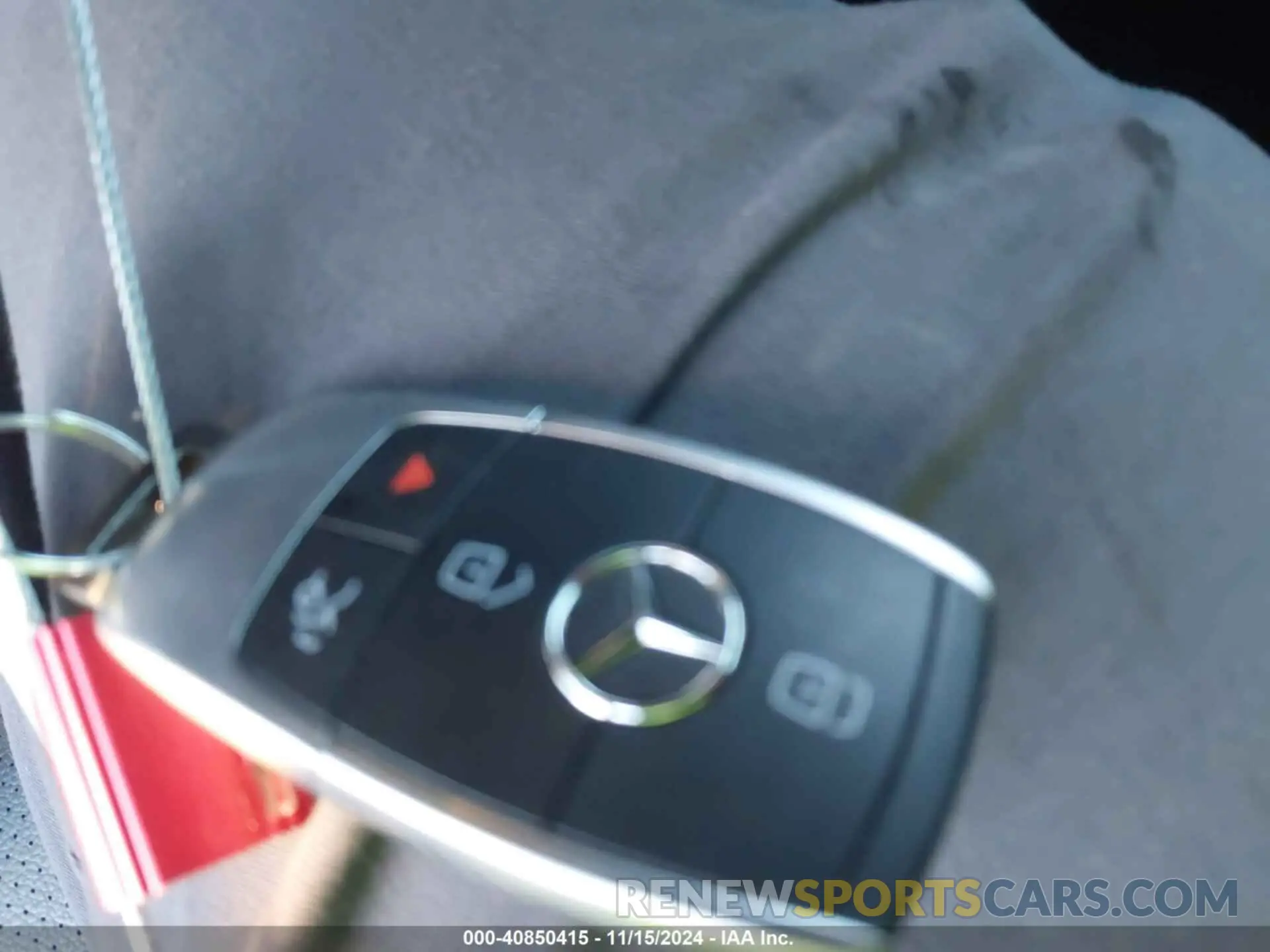 11 fotografías del automóvil dañado W1KWF8DB0LR572467 MERCEDES-BENZ C 300 2020