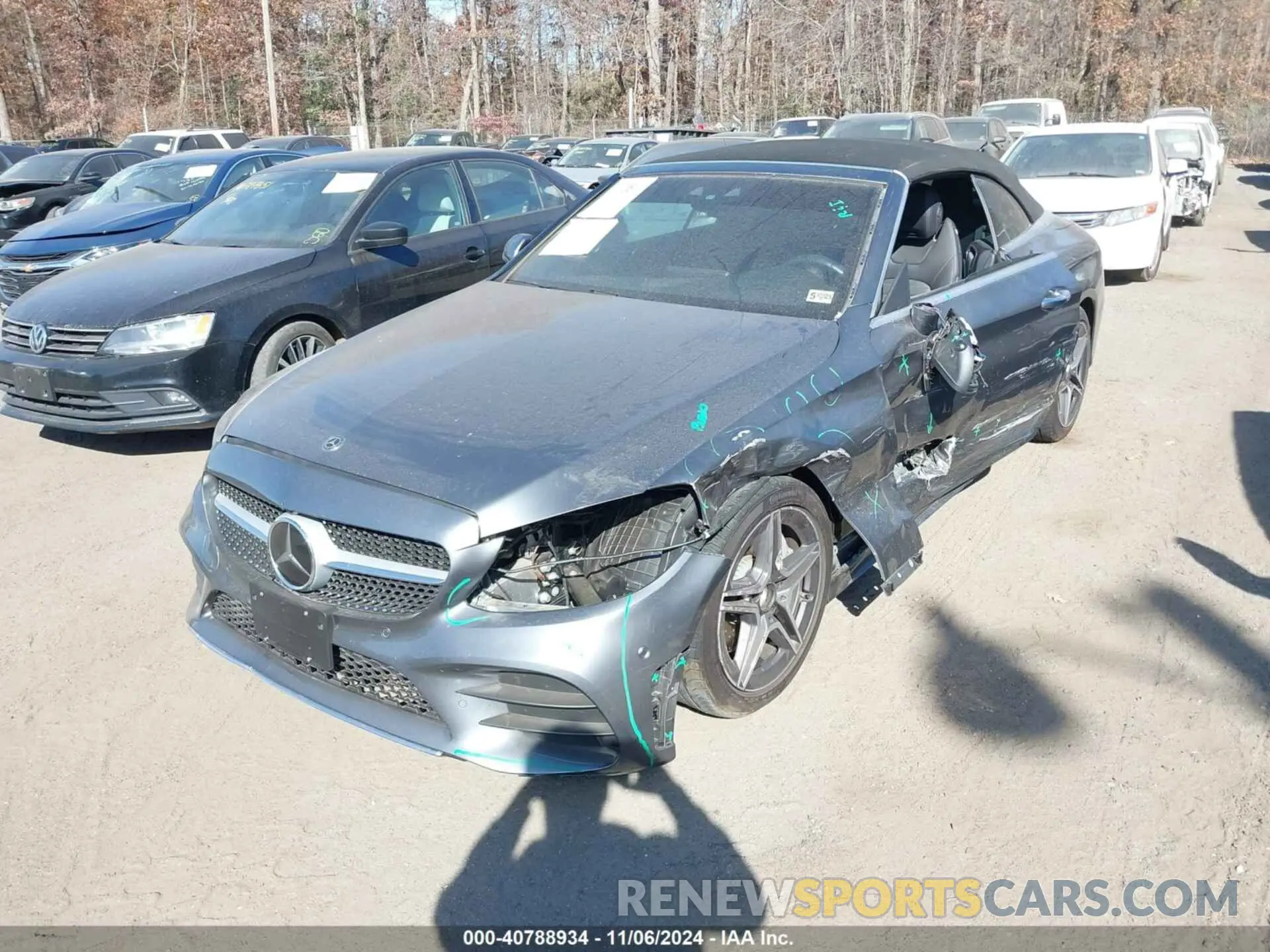 2 fotografías del automóvil dañado W1KWK8EB1LG022118 MERCEDES-BENZ C 300 2020