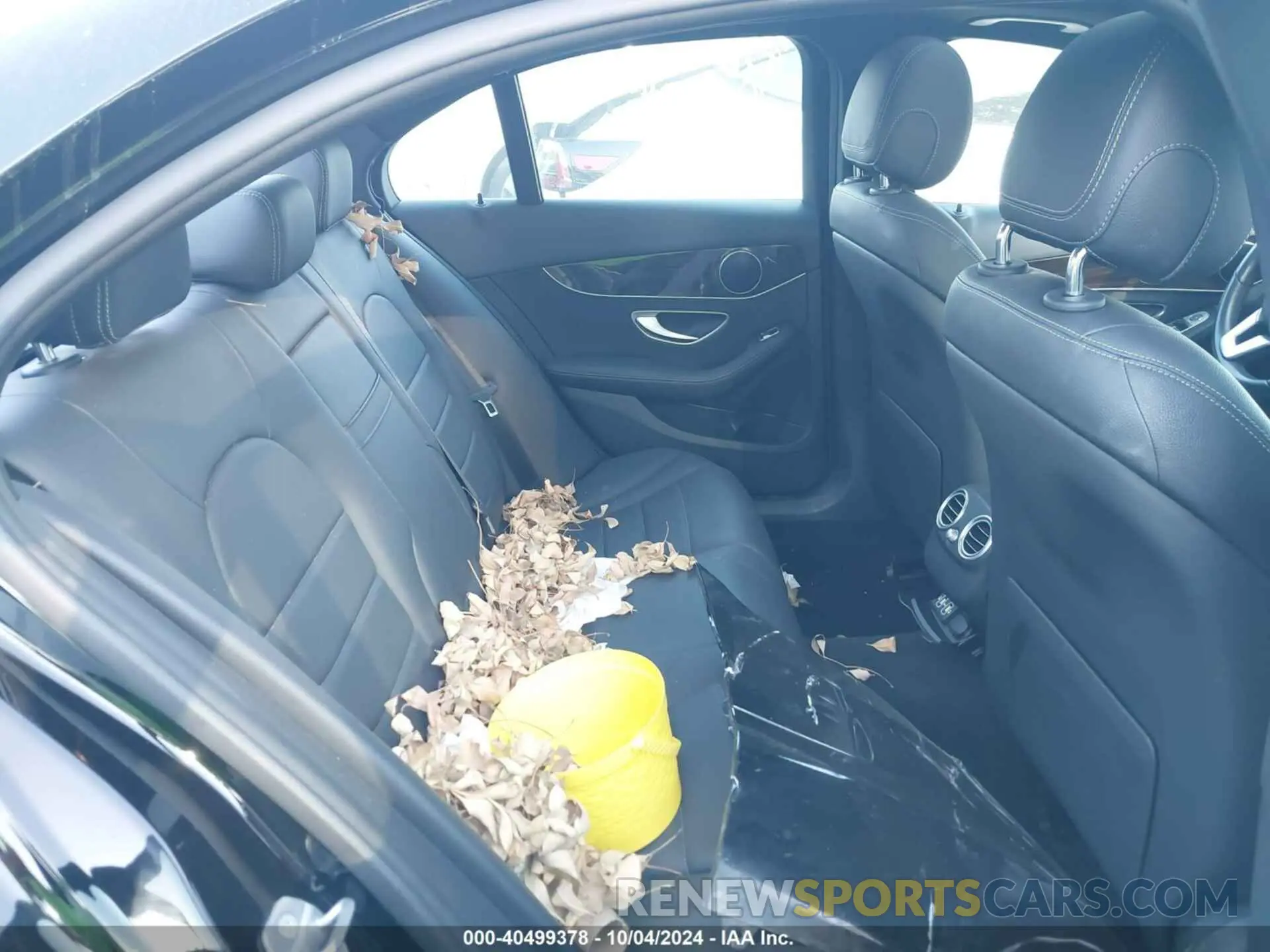 8 fotografías del automóvil dañado WDDWF8DB0LR548279 MERCEDES-BENZ C 300 2020