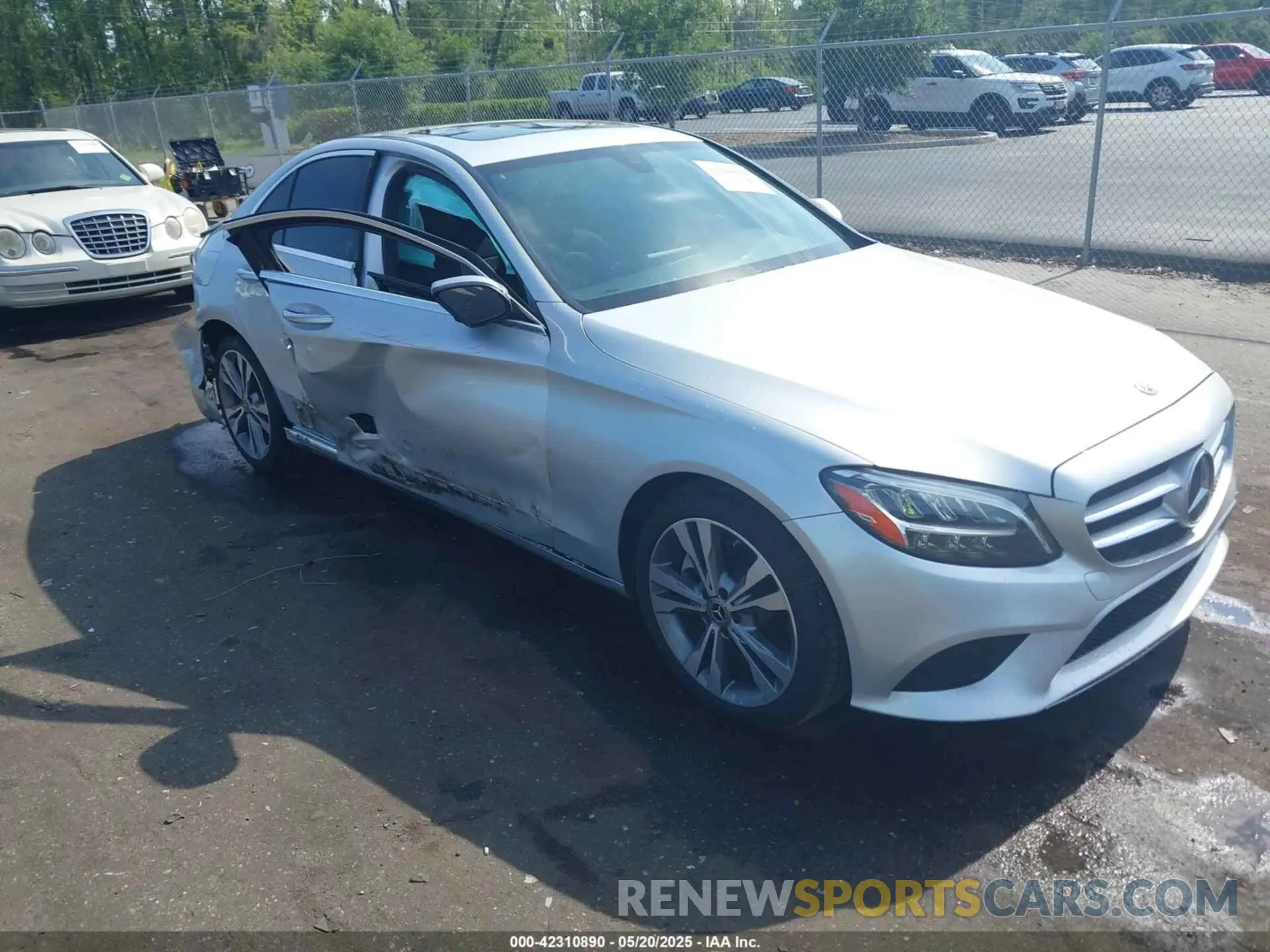 1 fotografías del automóvil dañado WDDWF8DB0LR553935 MERCEDES-BENZ C 300 2020