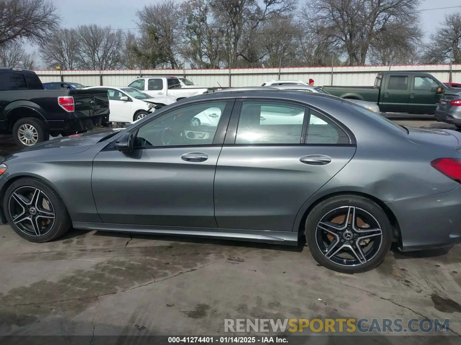 14 fotografías del automóvil dañado WDDWF8DB3LR558241 MERCEDES-BENZ C 300 2020