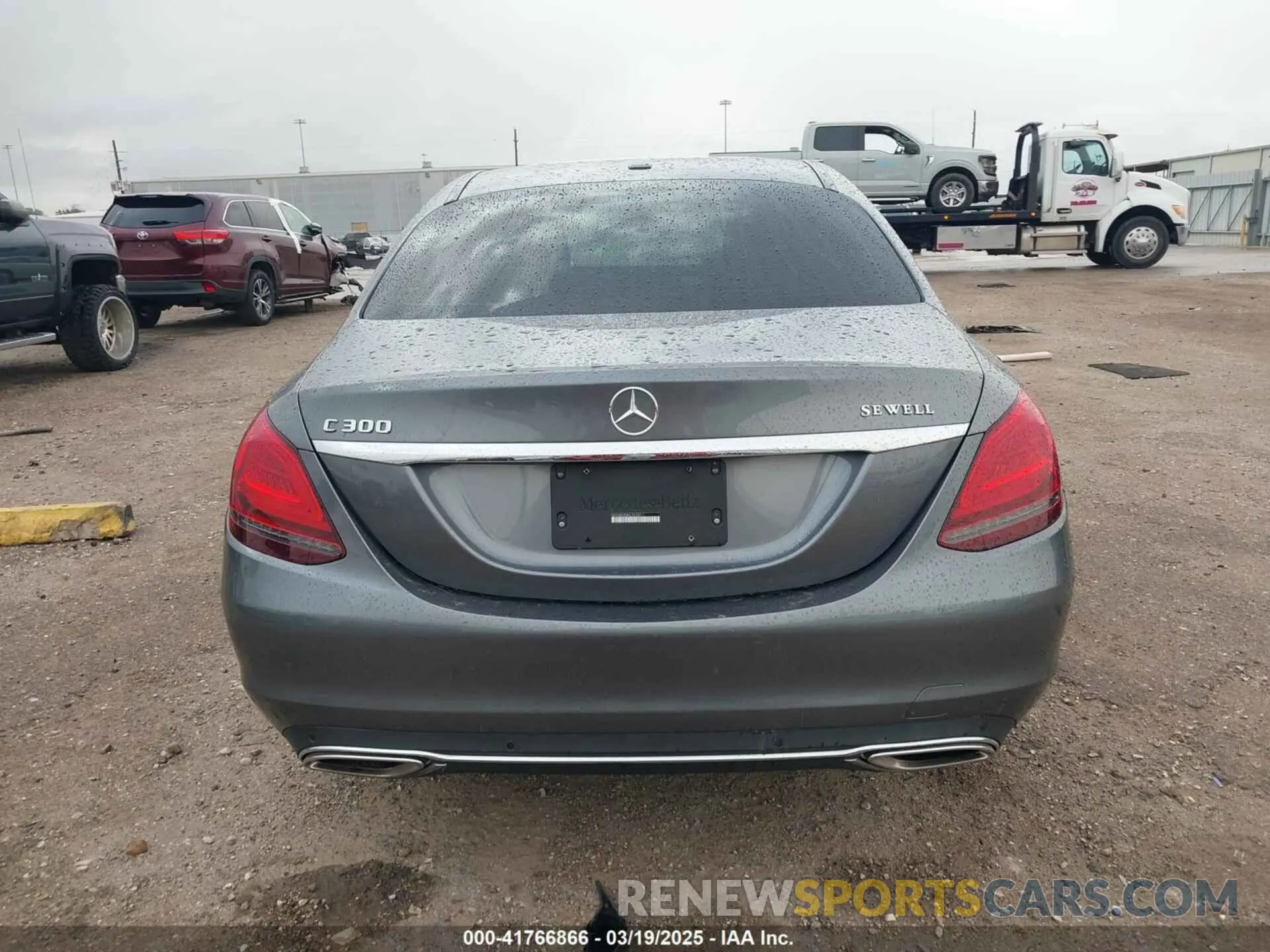 17 fotografías del automóvil dañado WDDWF8DB4LR528911 MERCEDES-BENZ C 300 2020