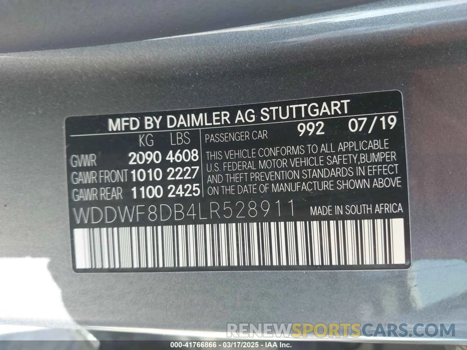 9 fotografías del automóvil dañado WDDWF8DB4LR528911 MERCEDES-BENZ C 300 2020