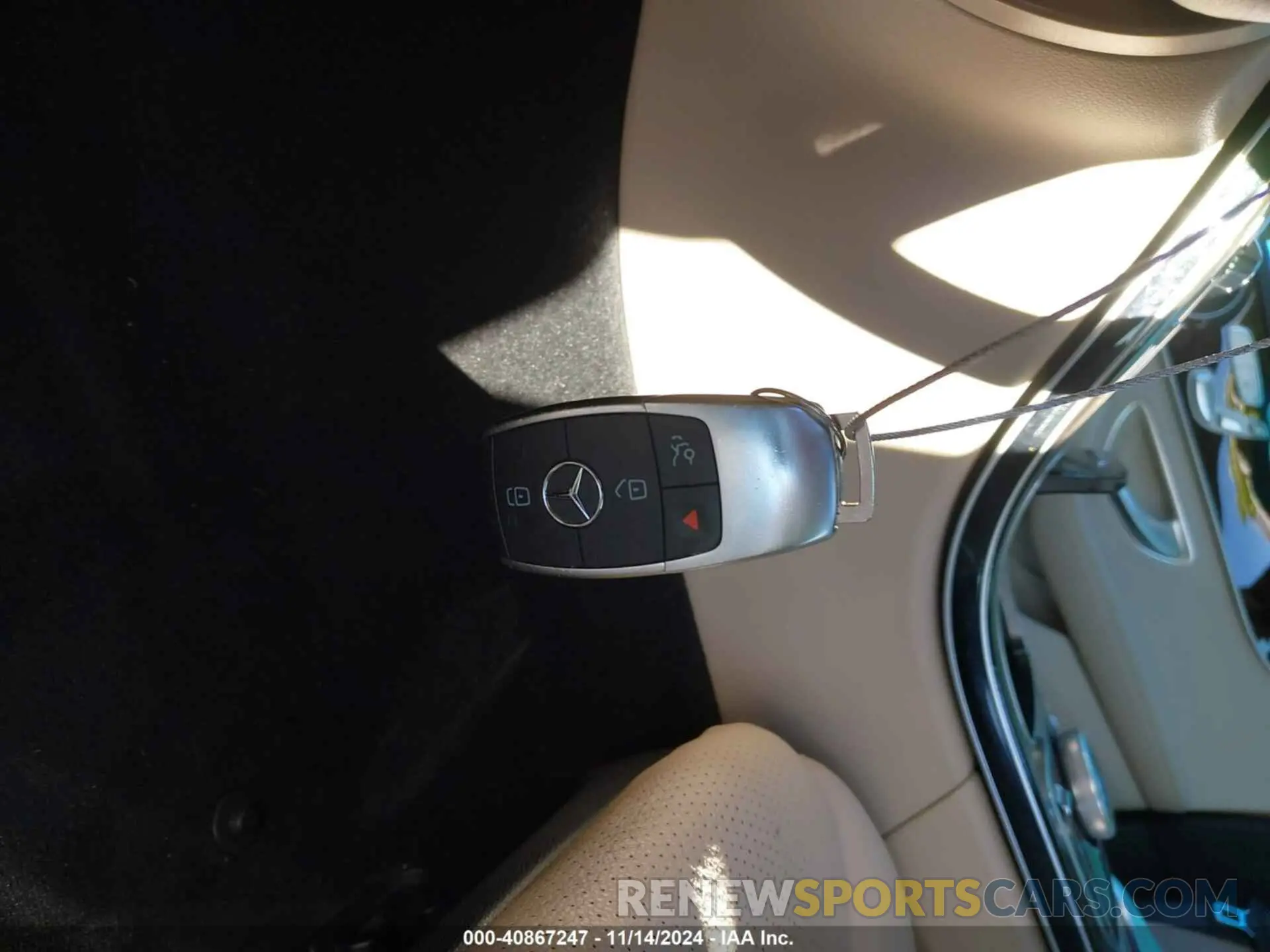 11 fotografías del automóvil dañado WDDWF8DB5LR555471 MERCEDES-BENZ C 300 2020