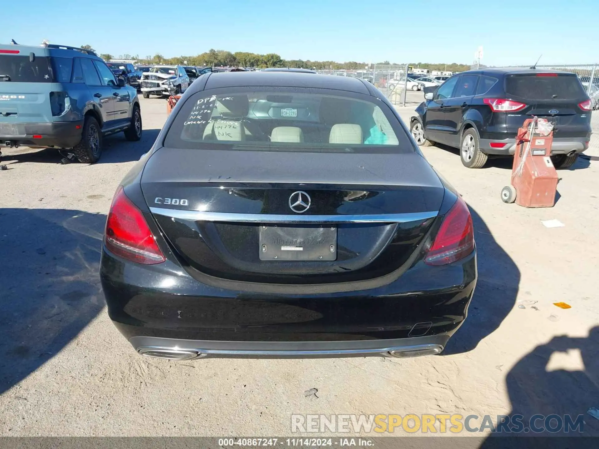 16 fotografías del automóvil dañado WDDWF8DB5LR555471 MERCEDES-BENZ C 300 2020
